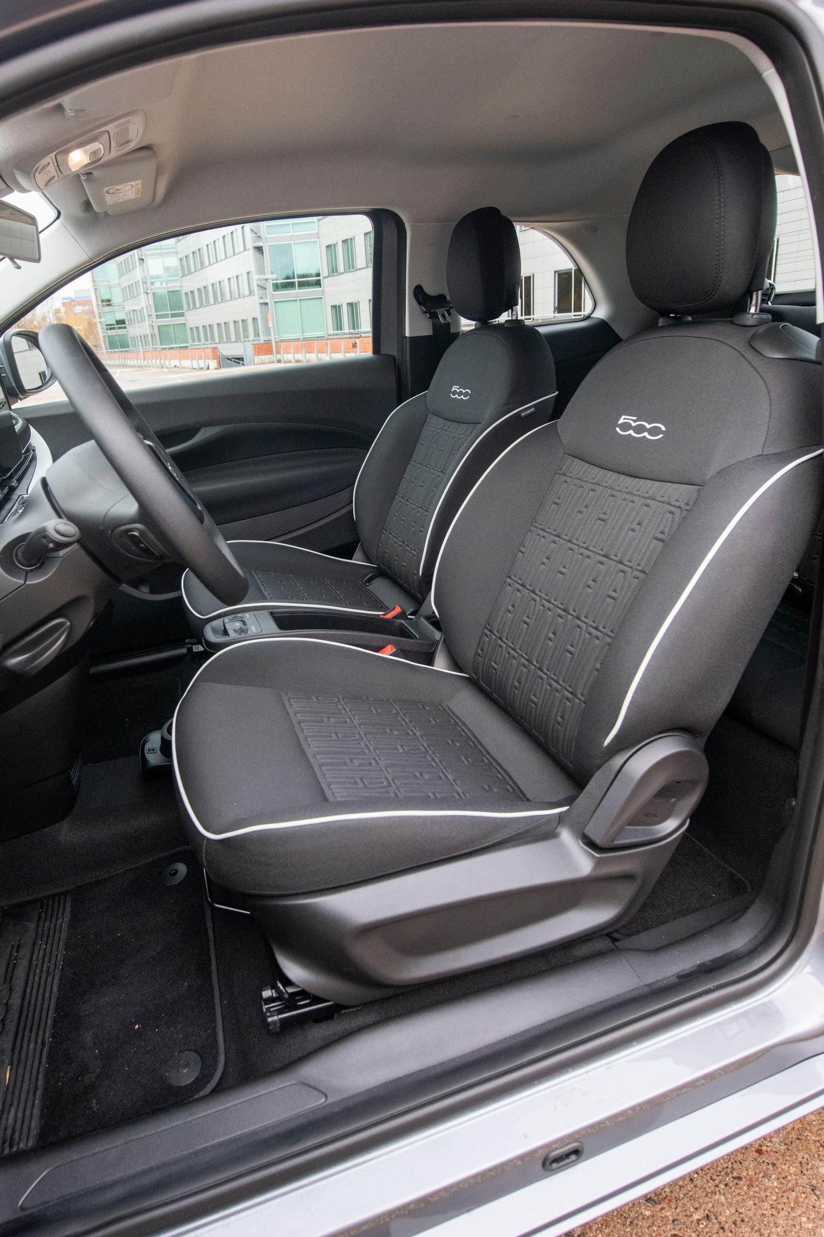 Fiat 500E 500 Action PLUS HB 95 hv 23,8 kWh etupenkki