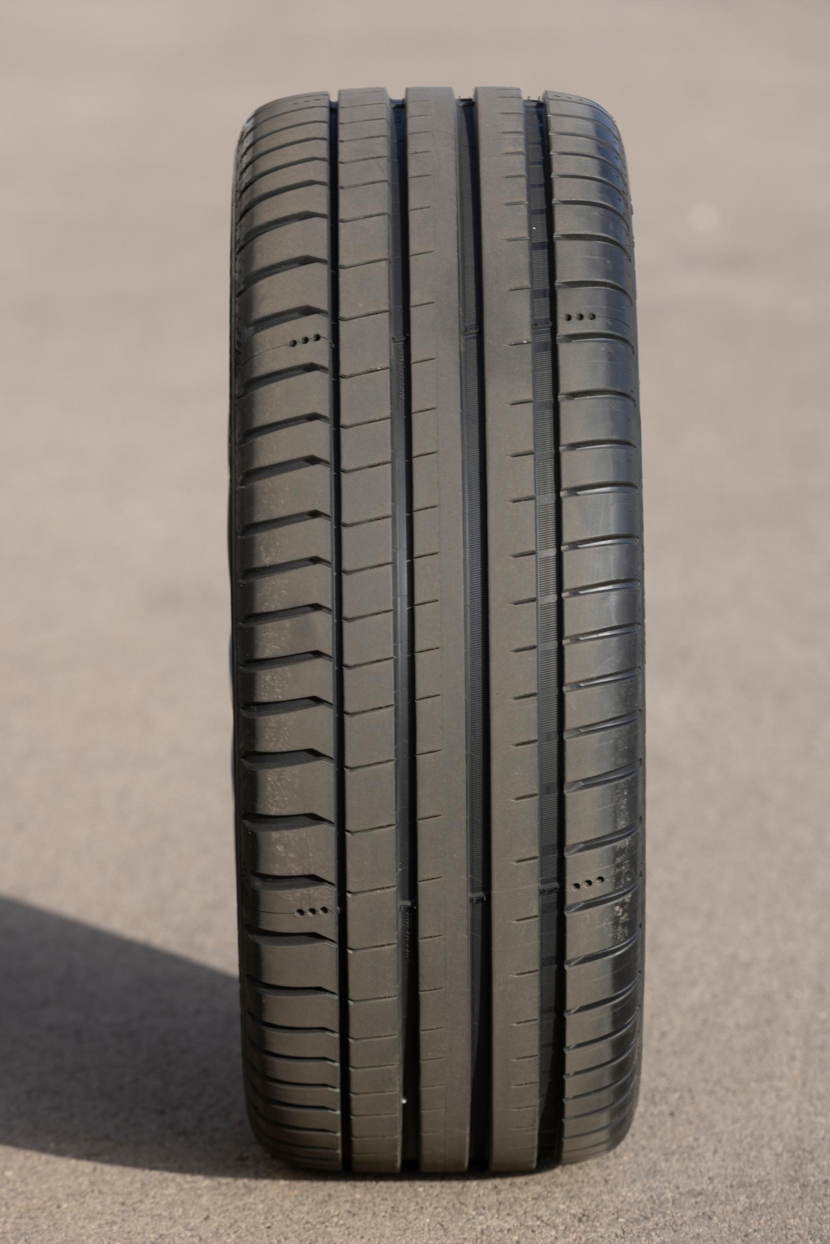 Michelin PilotSport 5. Kesärenkaat 2023 Tuulilasin vertailussa