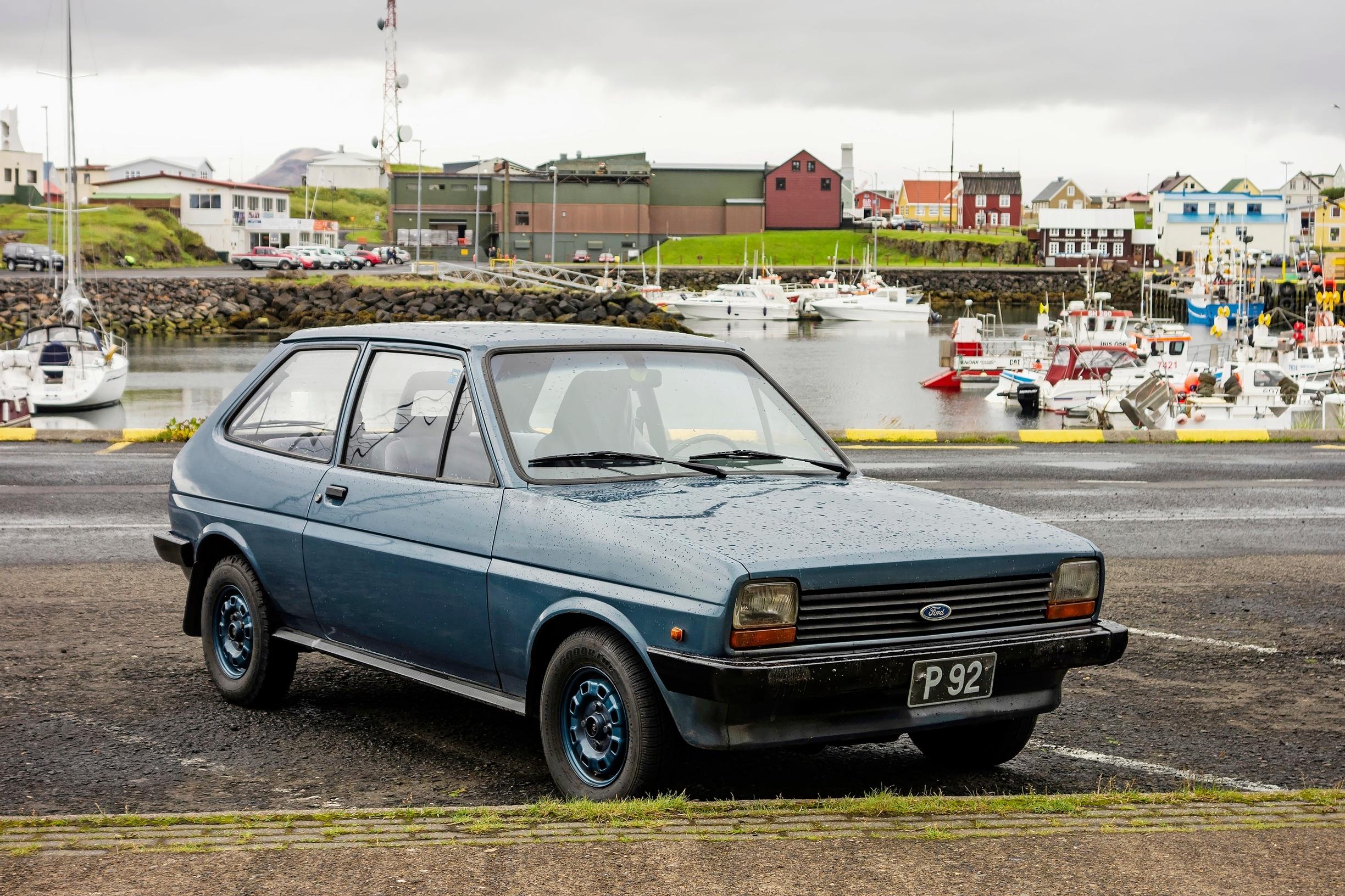 FORD FIESTA. Ensimmäisen sukupolven Fiesta kuvattiin Islannissa.