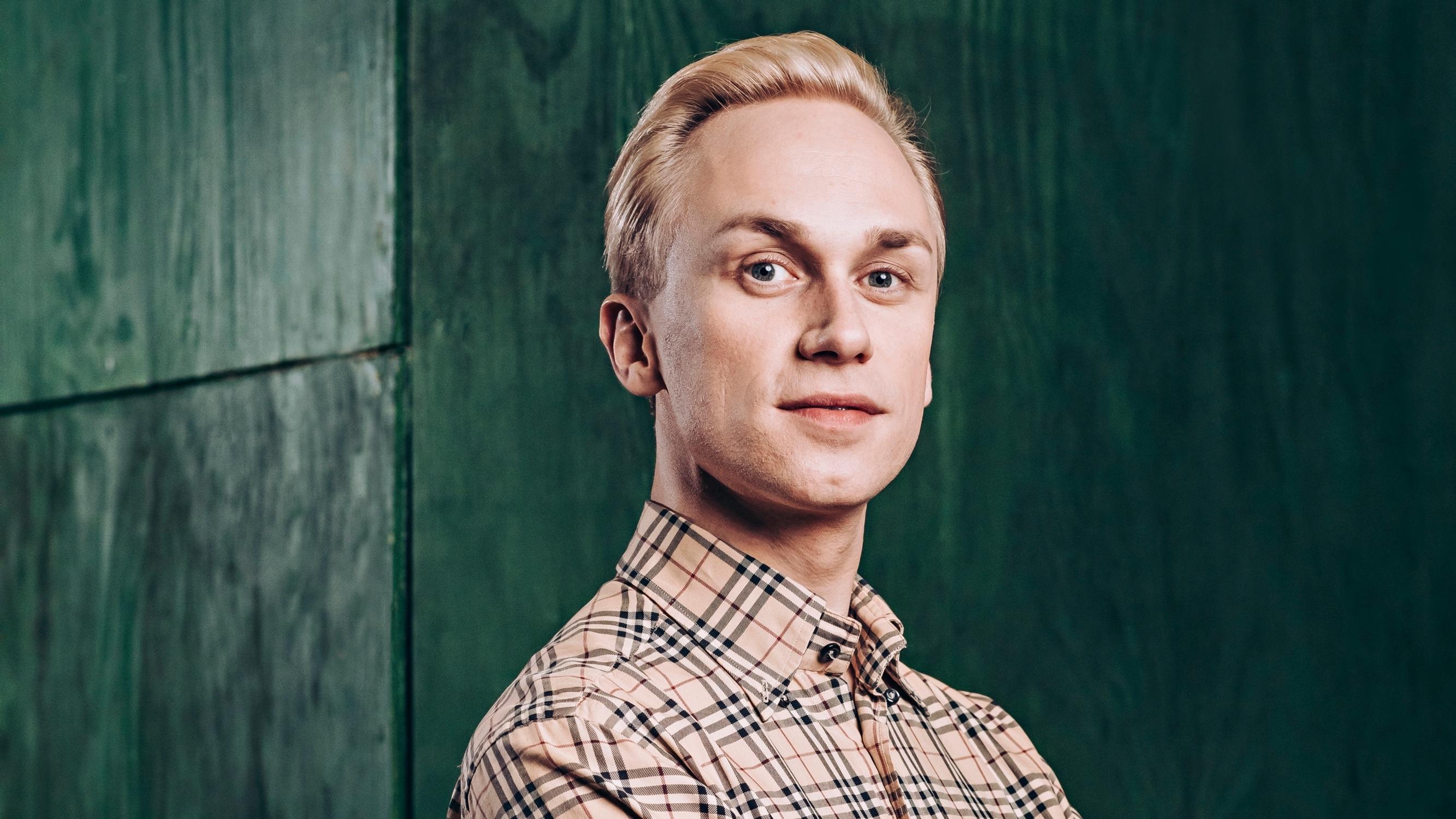 Christoffer Strandberg: ”Olen aina ollut miellyttäjä ja halunnut olla kaikille kiva – Viisastuin sen verran burn outista, että tiedän jos asiat menevät liian pitkälle”