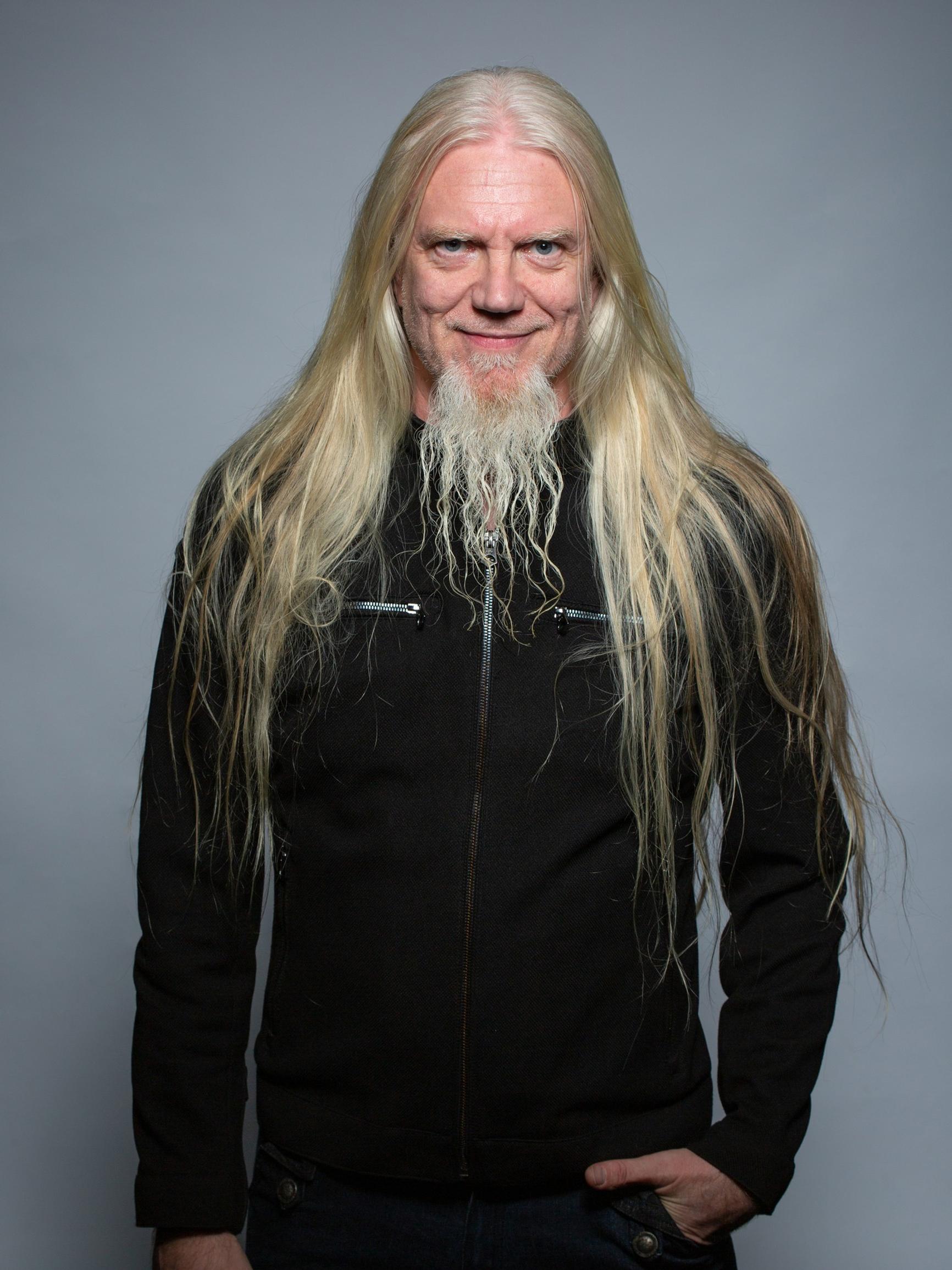 Ex-Nightwish Marko Hietalan, 56, perheeseen syntyi tyttövauva: "Tuntuu ihanalta ja luonnolliselta"