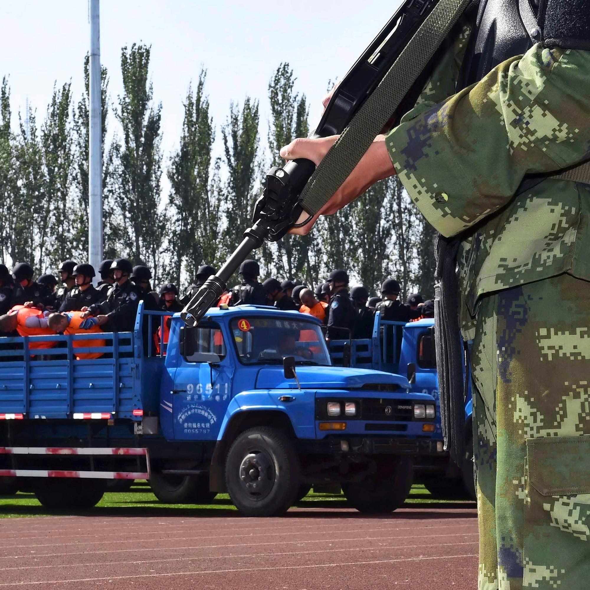 Xinjiang on maakunnan kokoinen avovankila – Suomen yrityksistä 400 toimii Kiinassa, mutta kysymystä ihmisoikeuksista väistellään:  ”Kyse on liiketoiminnasta”