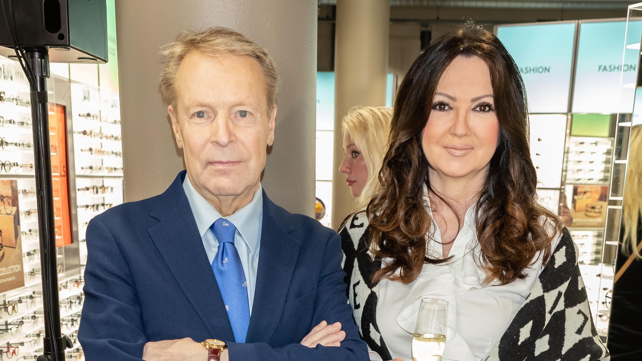Ilkka ja Elina Kanervan kuntokuuri jatkuu: ”Aloimme käydä kävelyillä – varaa on ollut hoikistua, mutta sitten se on jäänyt päälle”