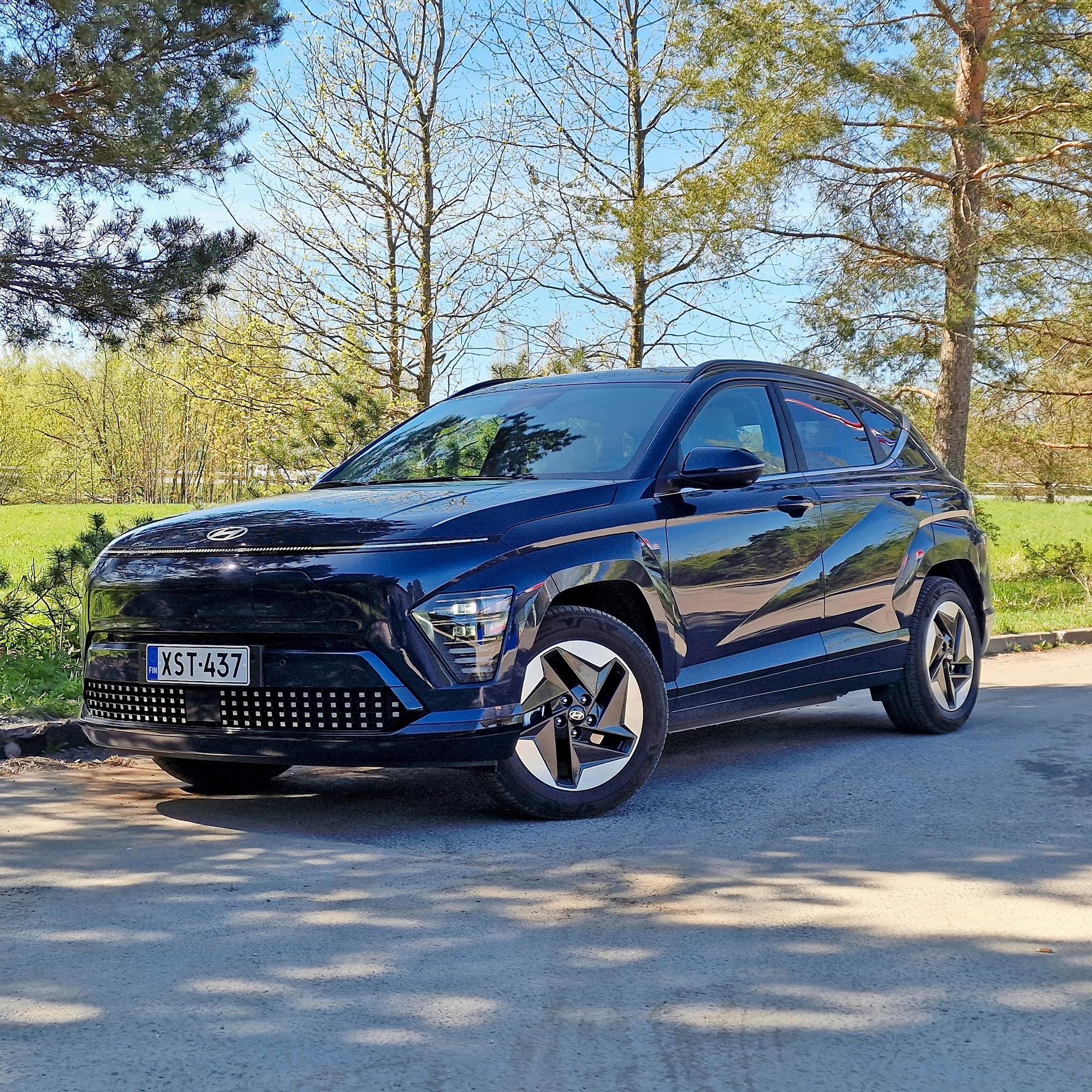 Hyundai Kona Electric Premium: Rahalle vastinetta, mutta onko turvallisuutta parannettu väärin keinoin?