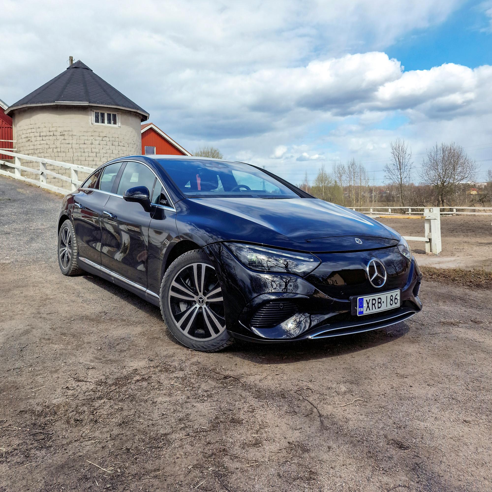 Ensityypit: Mercedes-Benz EQE 350+ ja Eemelin uudet metkut