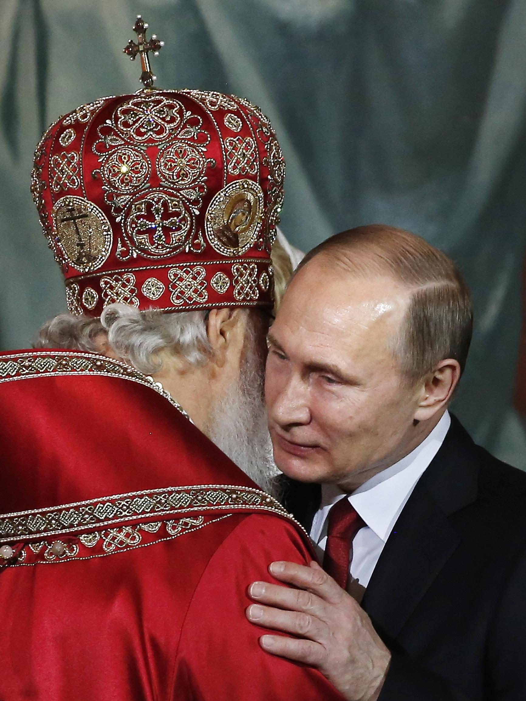 Moskovan patriarkka Kirill on Putinin venäläisen maailman pönkittäjä – Venäjän ortodoksisen kirkon paikallistason kritiikki Ukrainan sotaa kohtaan kasvaa 