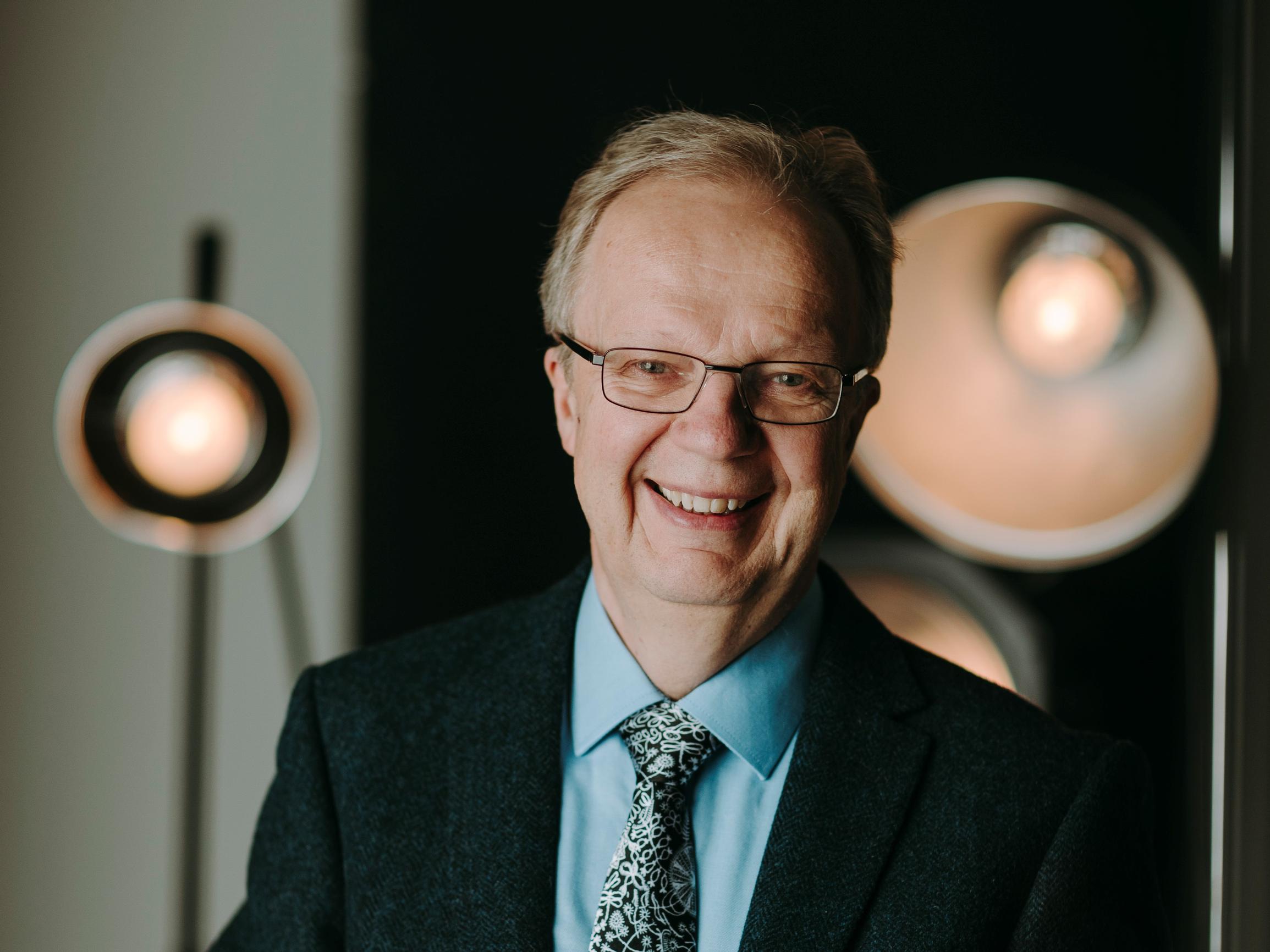 Unto Hämäläinen: Kirkko ja valtio ottivat yhtä aikaa digiloikan, mutta loikka lähti taaksepäin