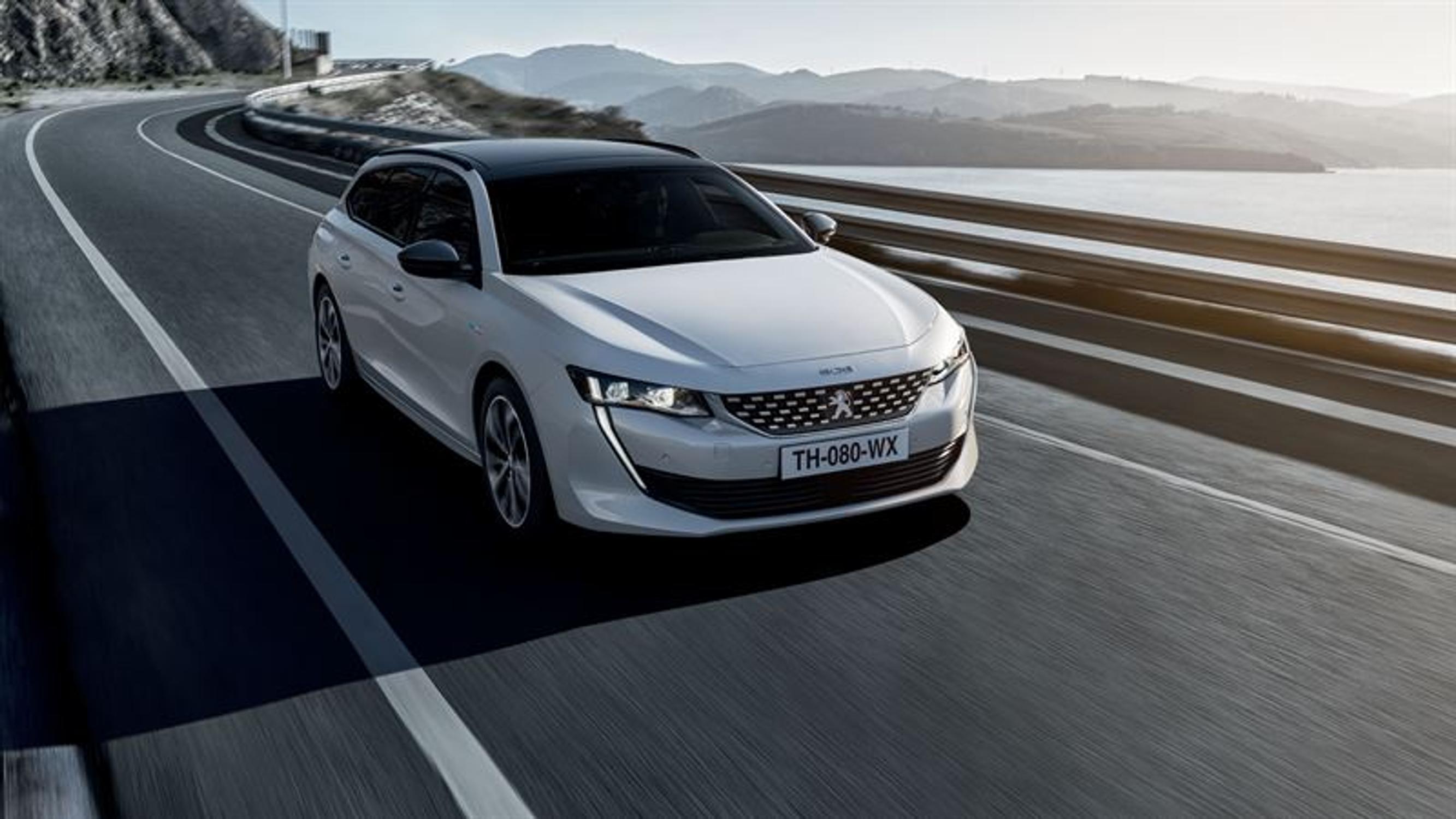 Peugeot 508 uudet hybridit Suomeen vuodenvaihteessa