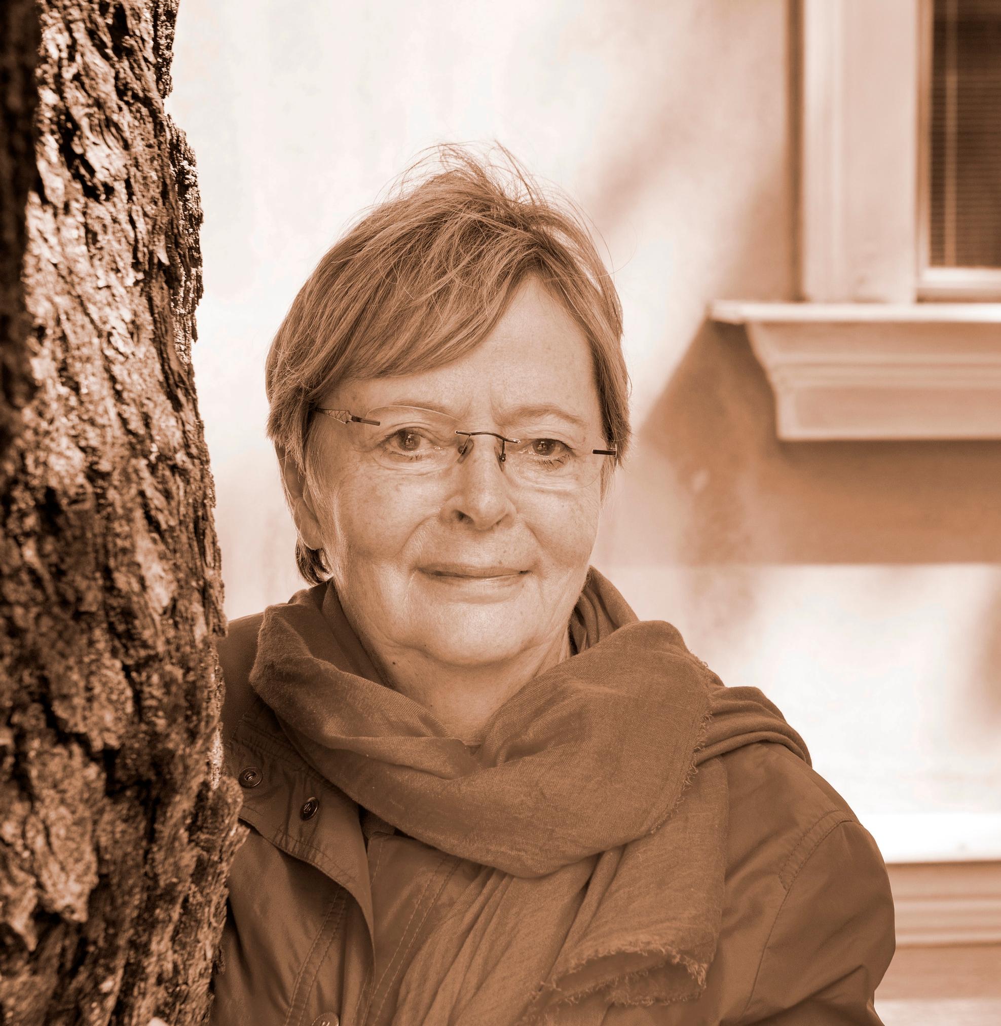 Liisa Jaakonsaari: "Isoveljeni traaginen kuolema oli perheemme vaiettu suru"