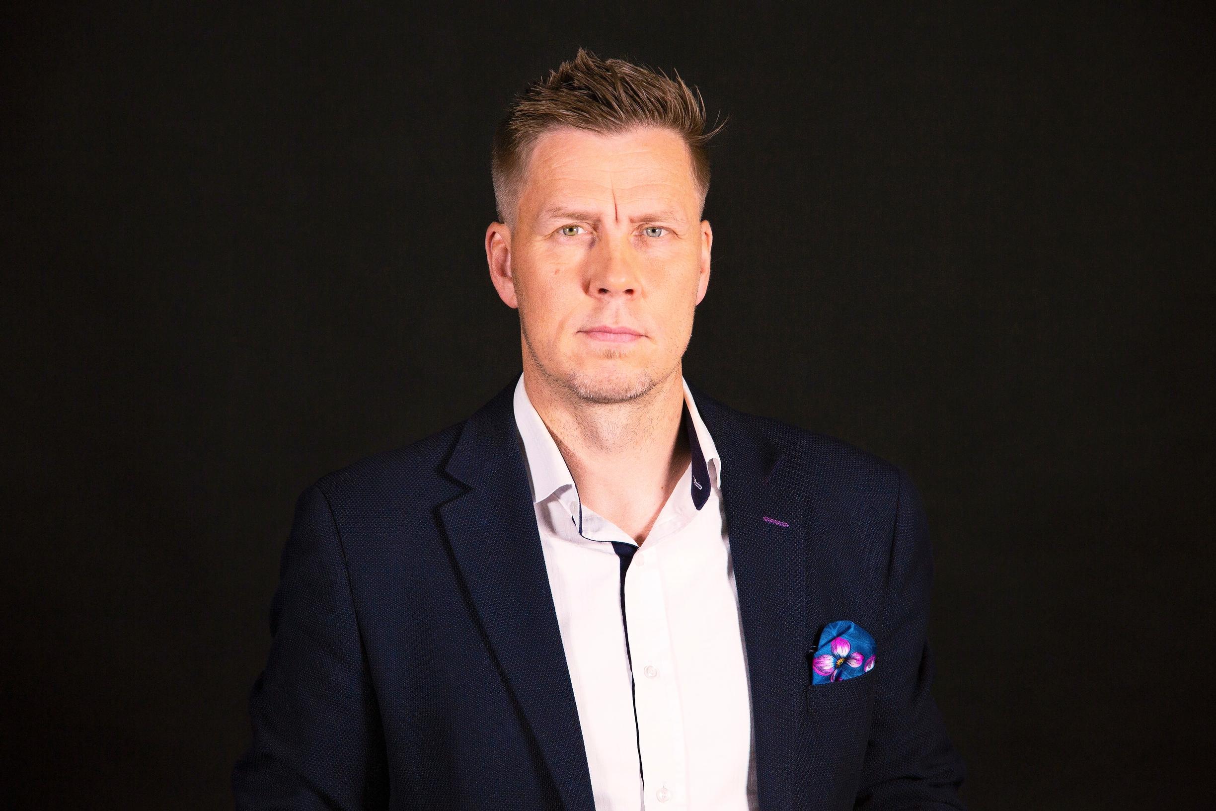 Psykologi, kouluttajapsykoterapeutti Jan-Henry Stenberg, HYKS Psykiatria.