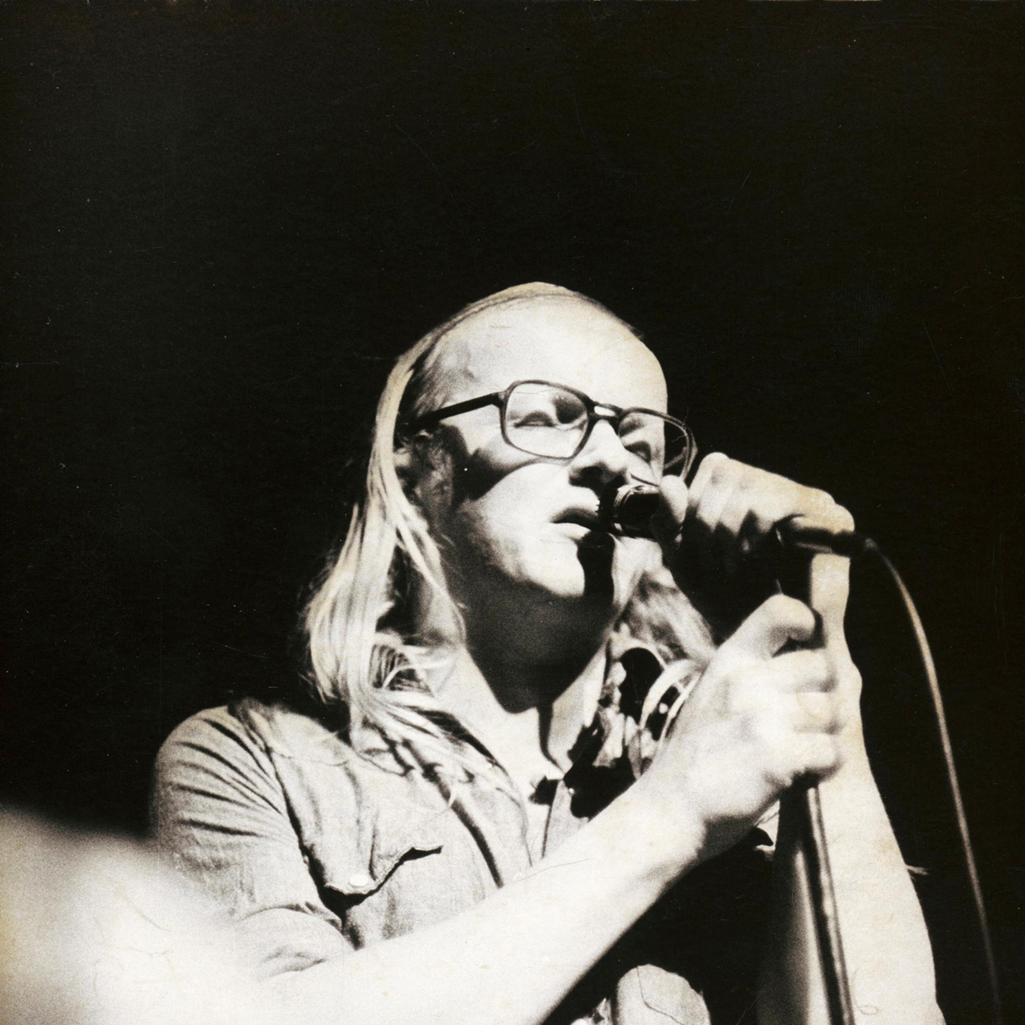 Juice Leskinen: Ei elämästä selviä hengissä