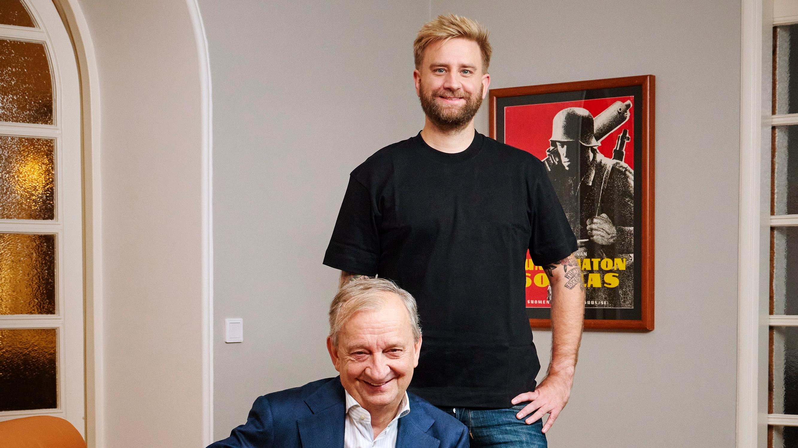 Joel Harkimo soitti eronsa jälkeen ensimmäiseksi isälleen Hjallikselle – ”Faija on harjoitellut tota eroamista jo muutaman kerran”