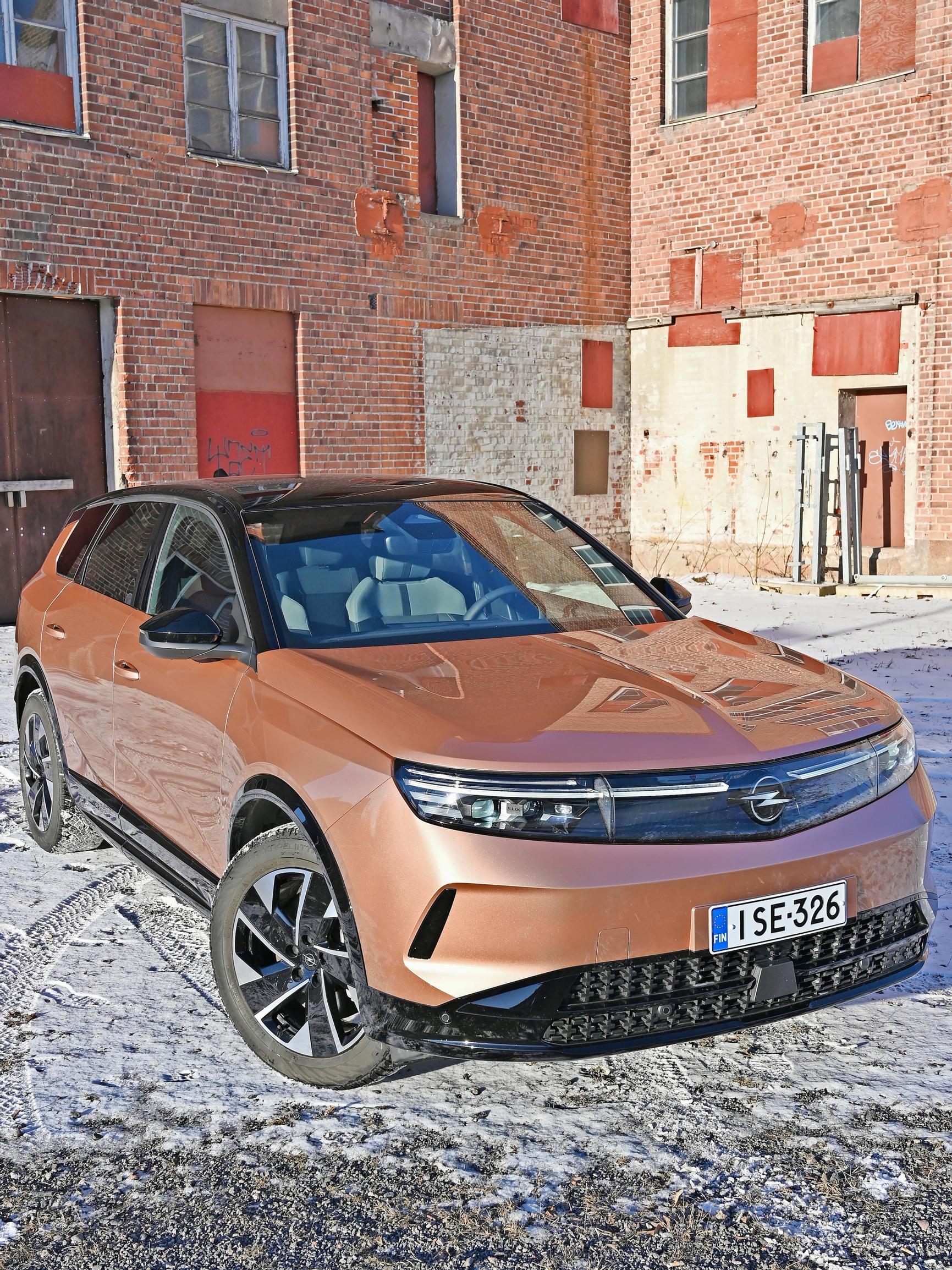 Uusi Opel Grandland – Perusvarma sähköauto saksalaisilla painotuksilla – Parasta maltillinen kulutus ja hyvät tilat