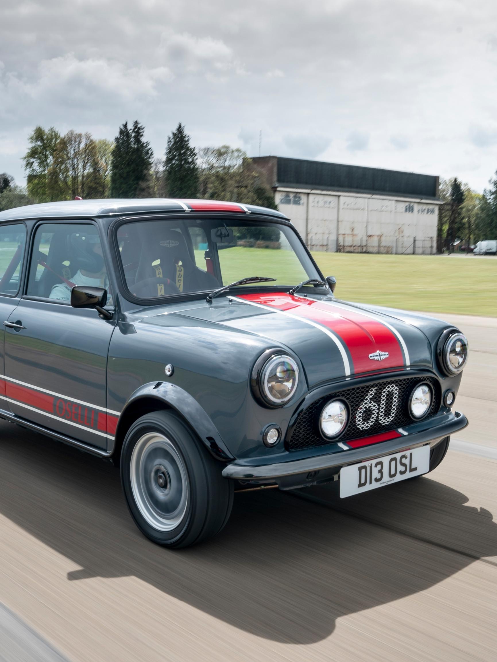Mini Remastered Oselli Edition: Järjetön hinta mutta suurempi hauskuuskerroin kuin missään urheiluautossa – Katso upeat kuvat