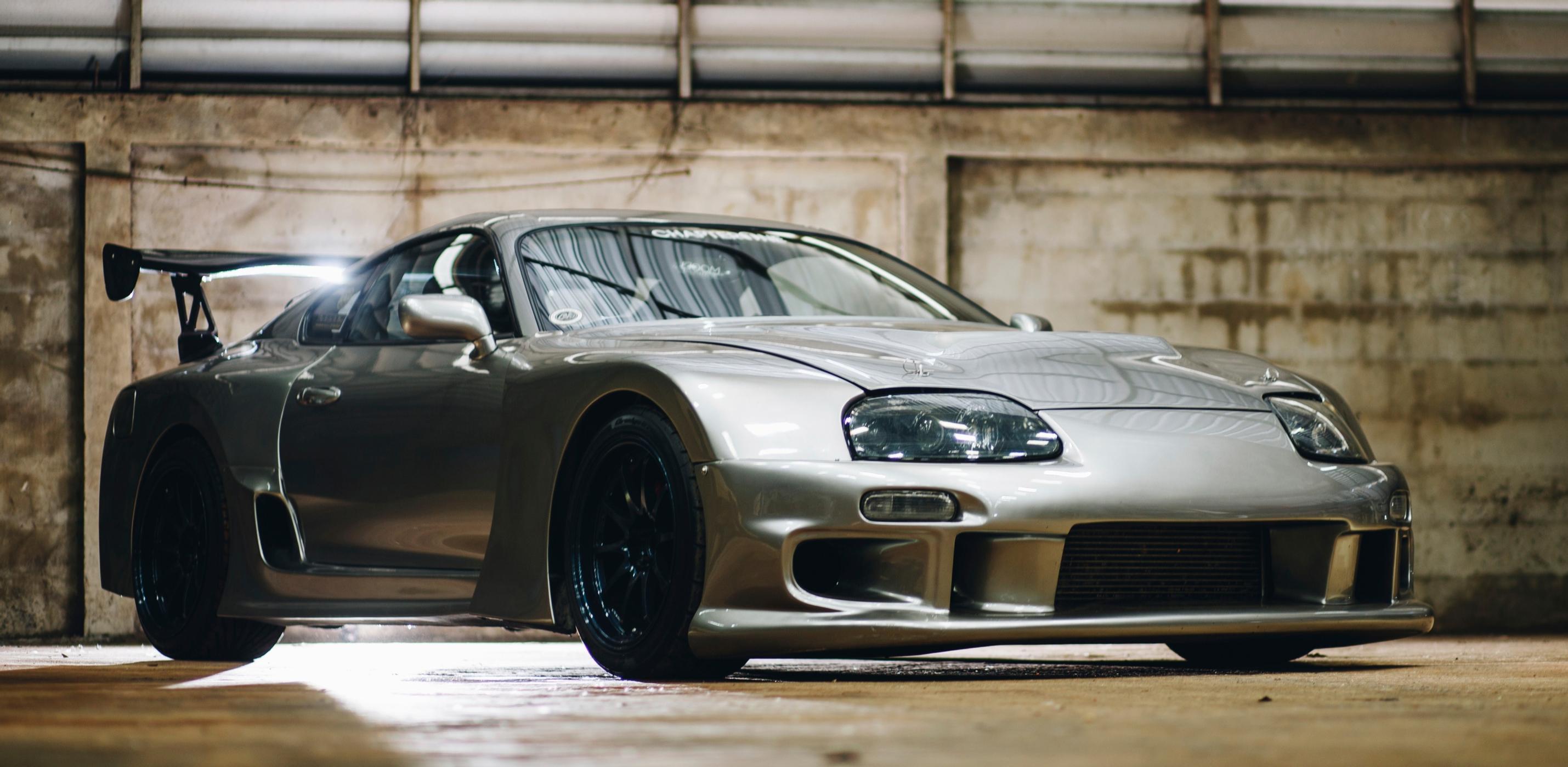 Unelmien kesäauto Toyota Supra
