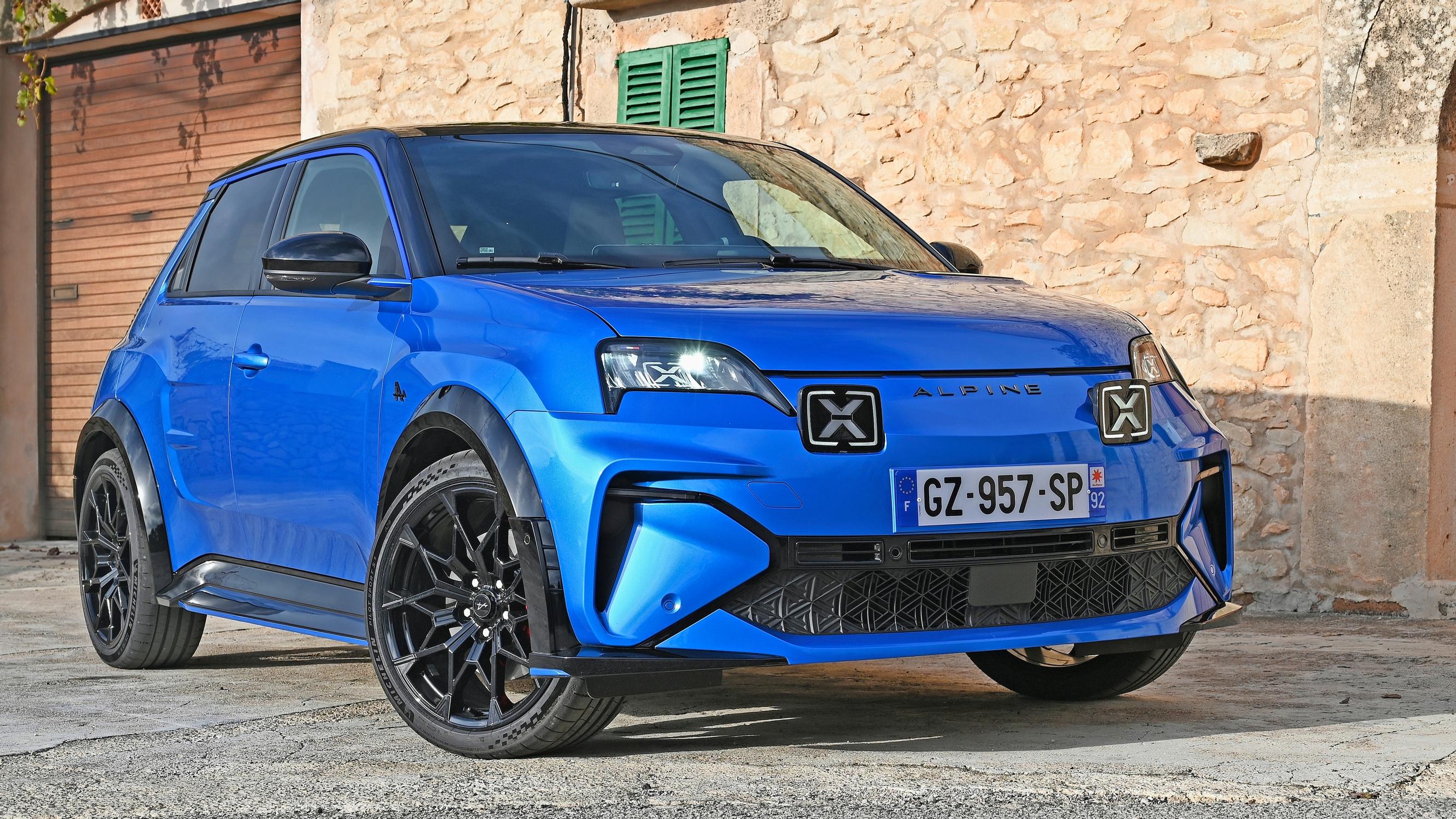 Alpine A290 GTS 52 kWh – Uutta tulemista tekevä Alpine saapuu Suomeen täyssähköisen A290:n myötä
