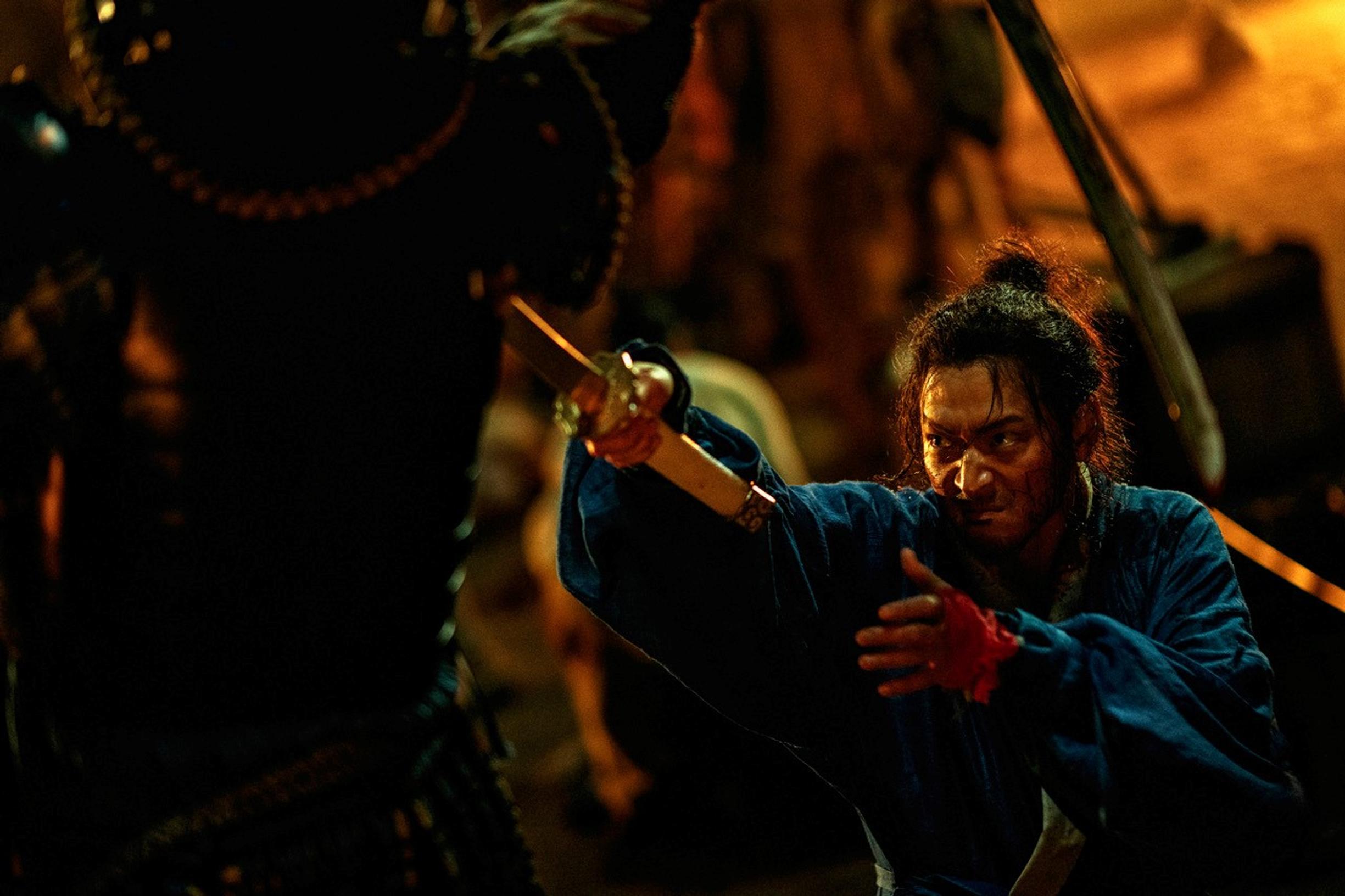 Gang Dong-won elokuvassa Uprising.