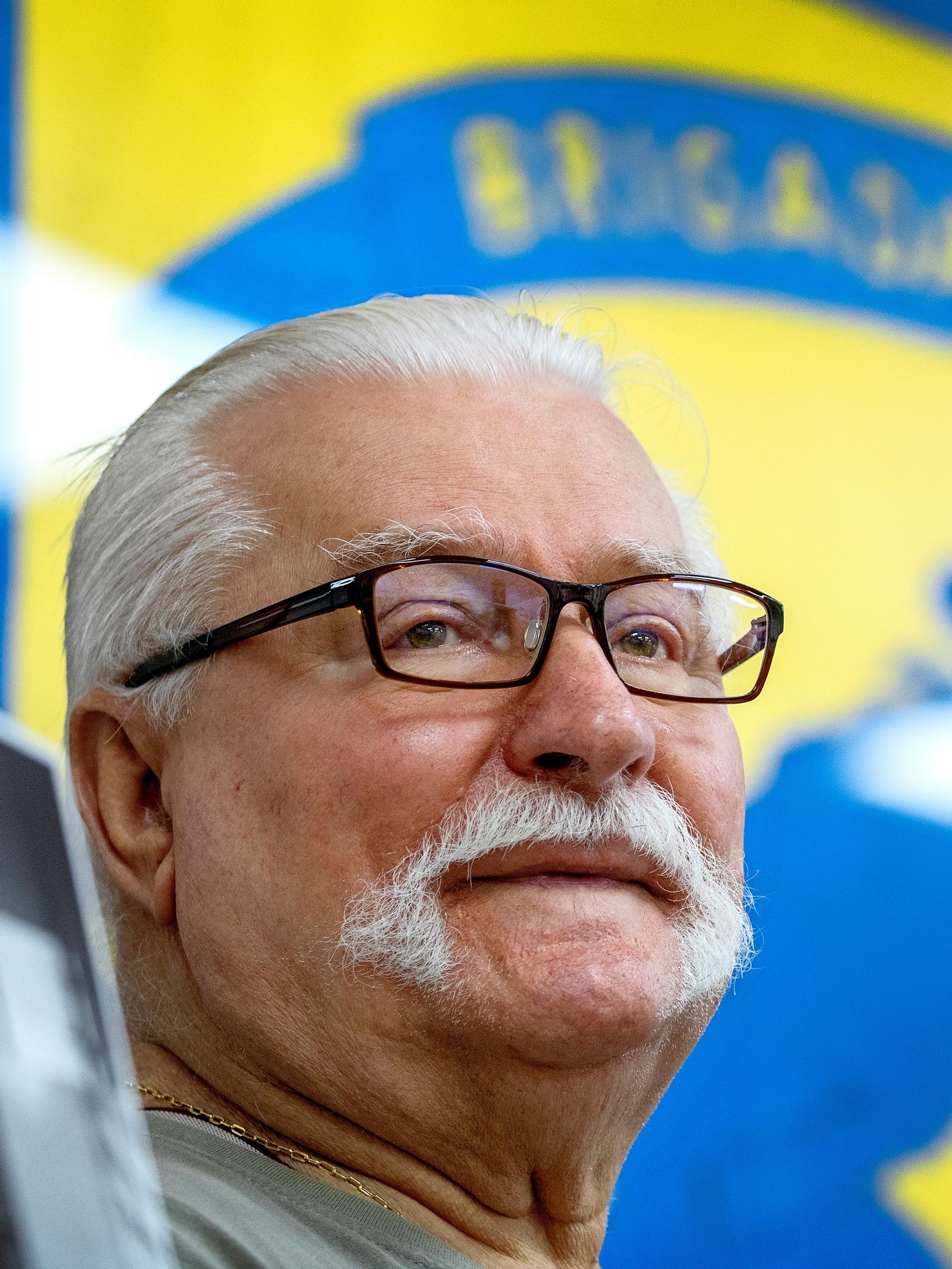 Lech Wałęsa, 80, puhuu harvoin Ukrainasta – Nyt hän sanoo, että konfliktin ratkaiseminen voi olla keino yhdistää maailmaa
