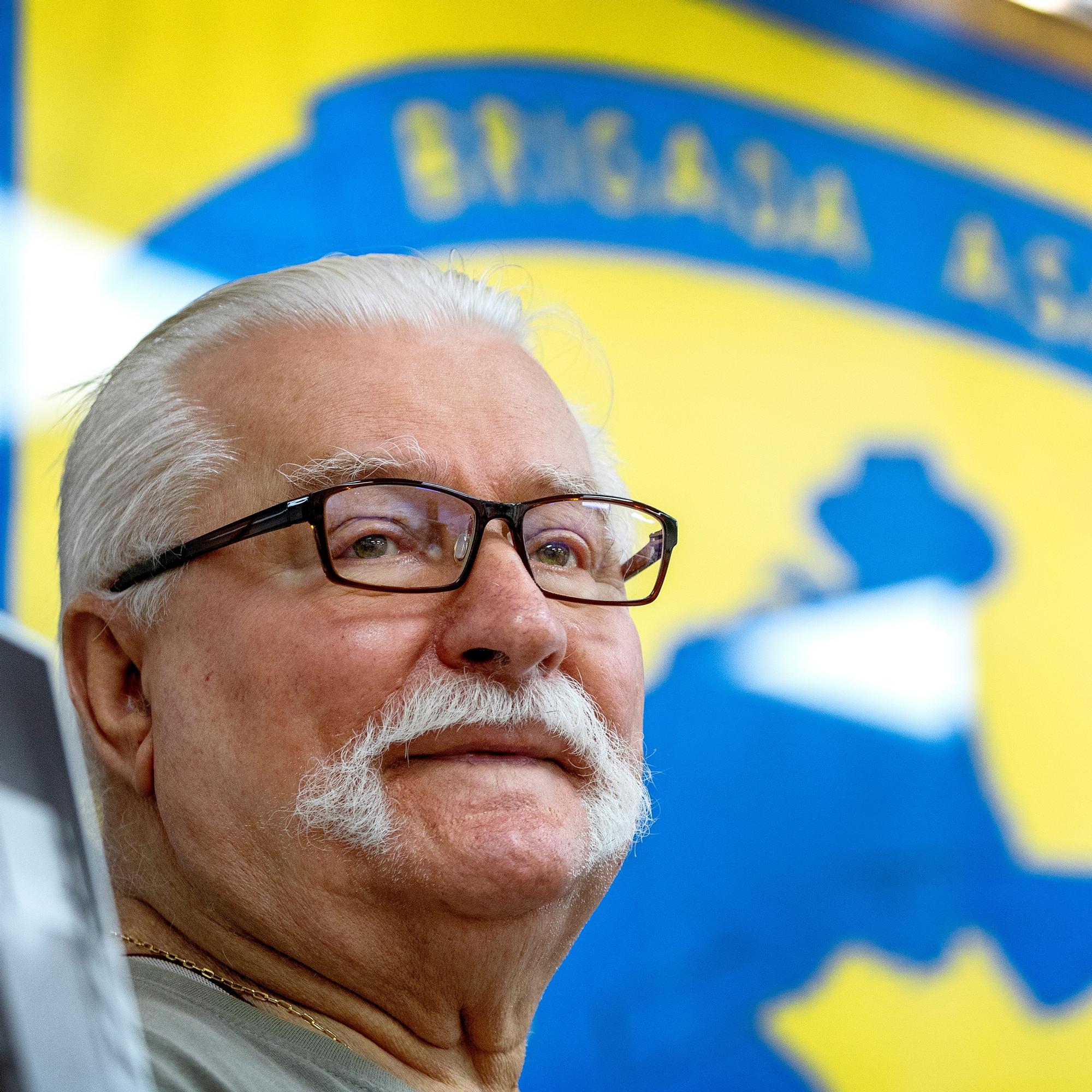 Lech Wałęsa, 80, puhuu harvoin Ukrainasta – Nyt hän sanoo, että konfliktin ratkaiseminen voi olla keino yhdistää maailmaa