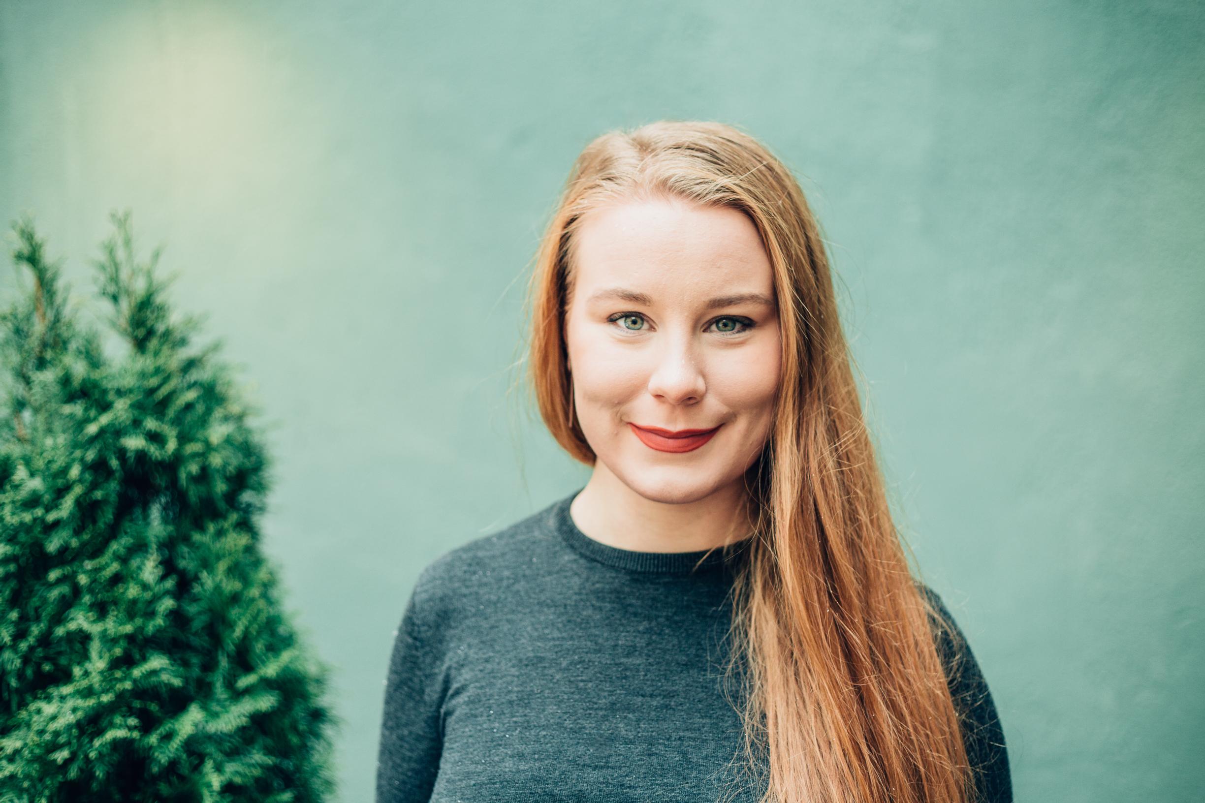 Eduskunnan kuopus: Iiris Suomela on kympin tyttö