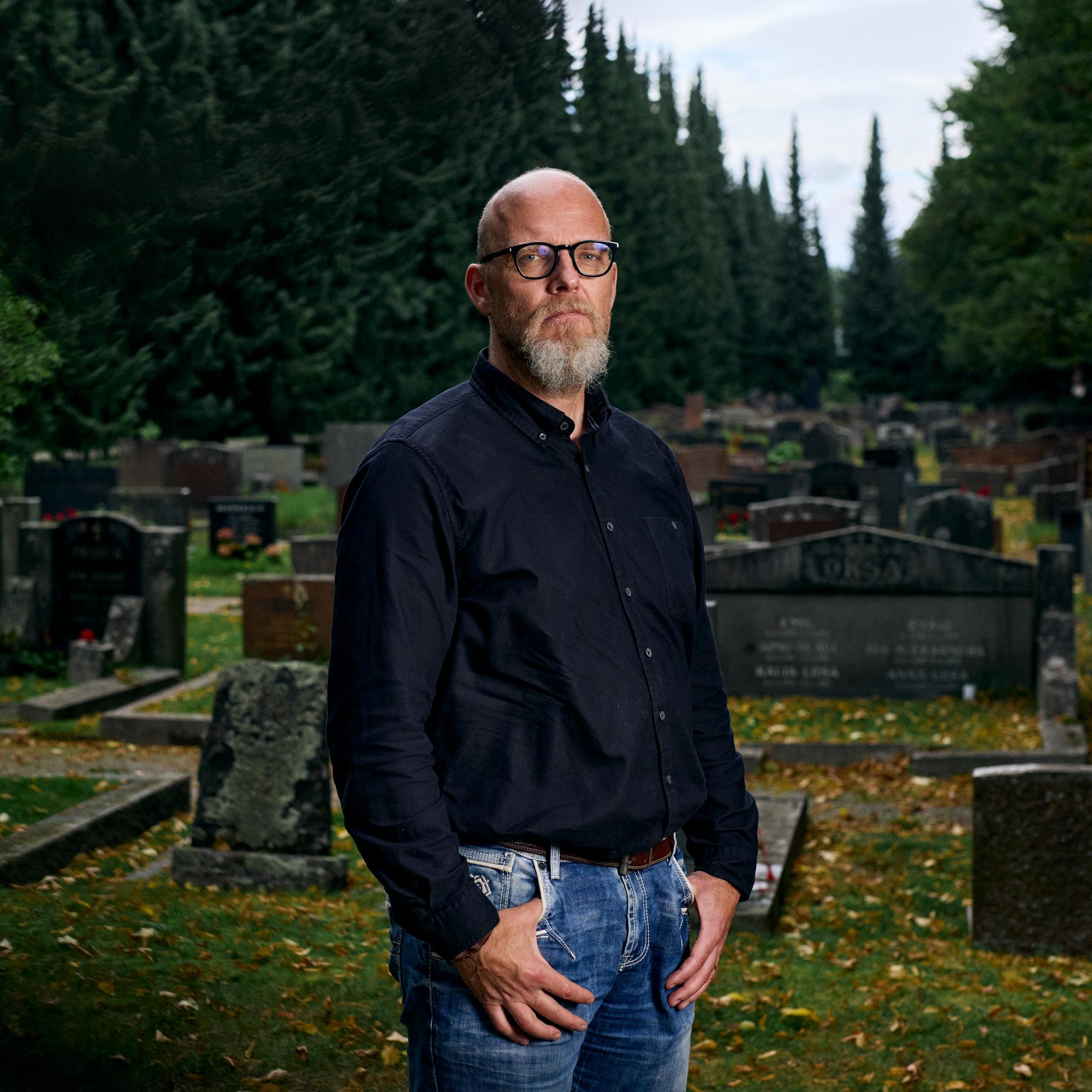 Jogurtista löytyneet lääkejäämät veivät sarjamurhaajan jäljille – Rikostutkija Jussi Wahe kertoo, miten myrkkyhoitaja jäi kiinni