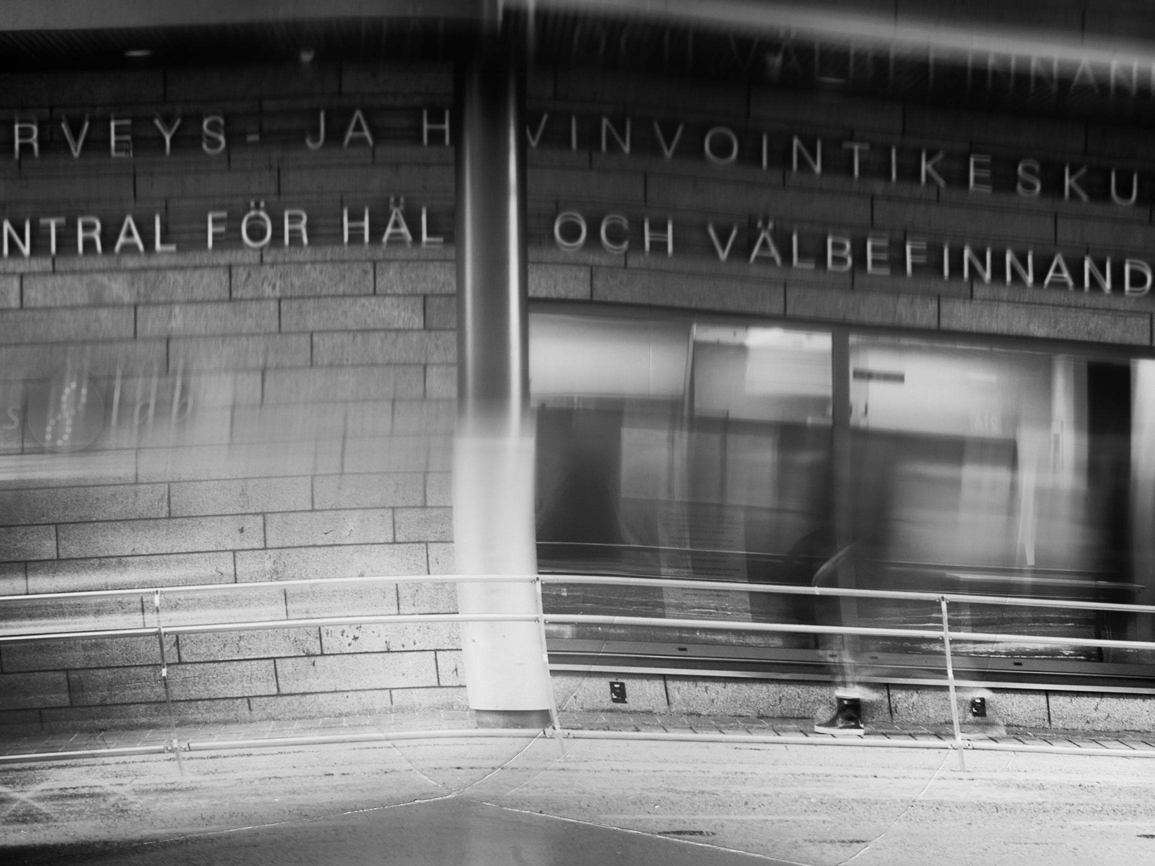 Viime keväänä Antti Rönkä päätti lopettaa mielenterveytensä hoitamisen, koska se oli niin hankalaa ja tuloksetonta – Miksi avun saaminen on niin kallista ja hidasta?