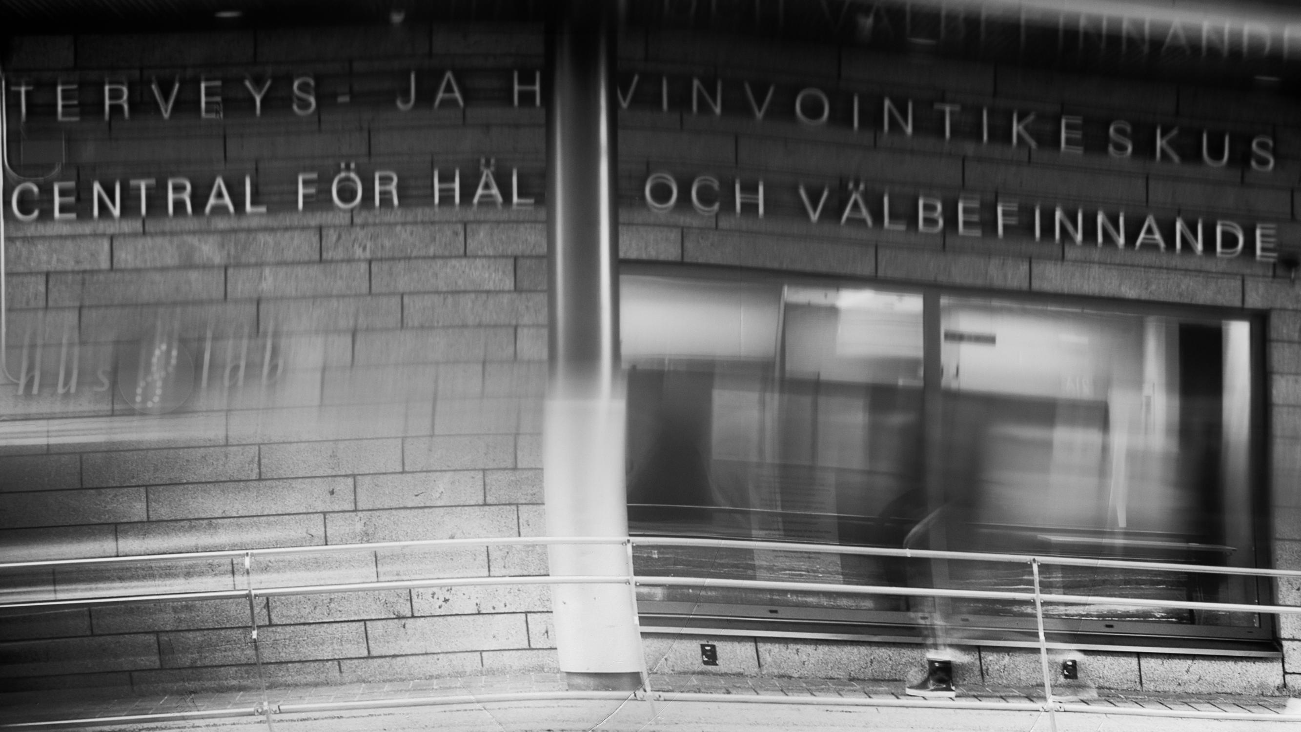 Viime keväänä Antti Rönkä päätti lopettaa mielenterveytensä hoitamisen, koska se oli niin hankalaa ja tuloksetonta – Miksi avun saaminen on niin kallista ja hidasta?