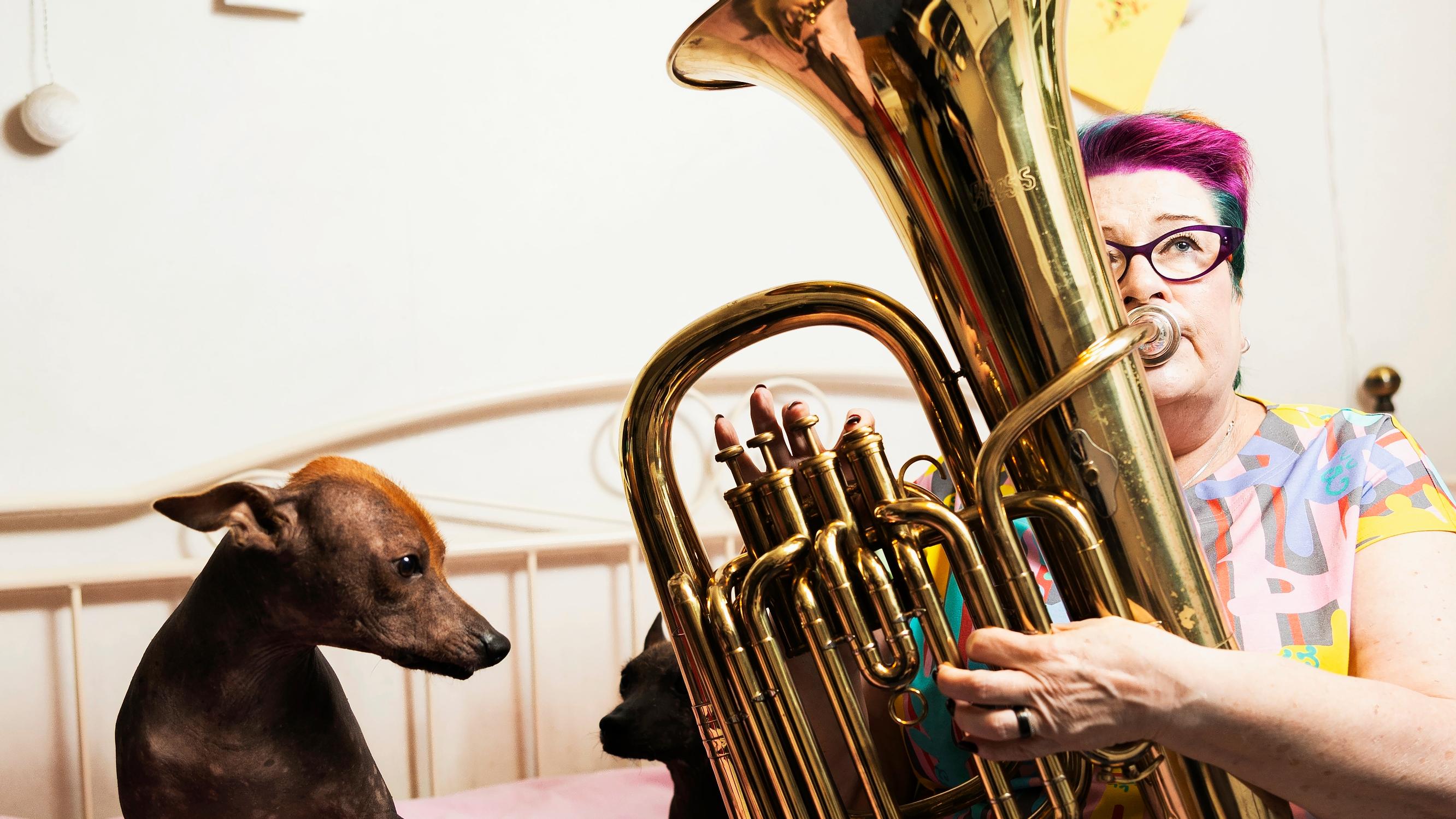 Hammaslääkäri Päivi Hartikainen menetti muistinsa moottoritiellä ja heräsi pientareella – diagnoosi pakotti eläkkeelle ja muutti koko elämän