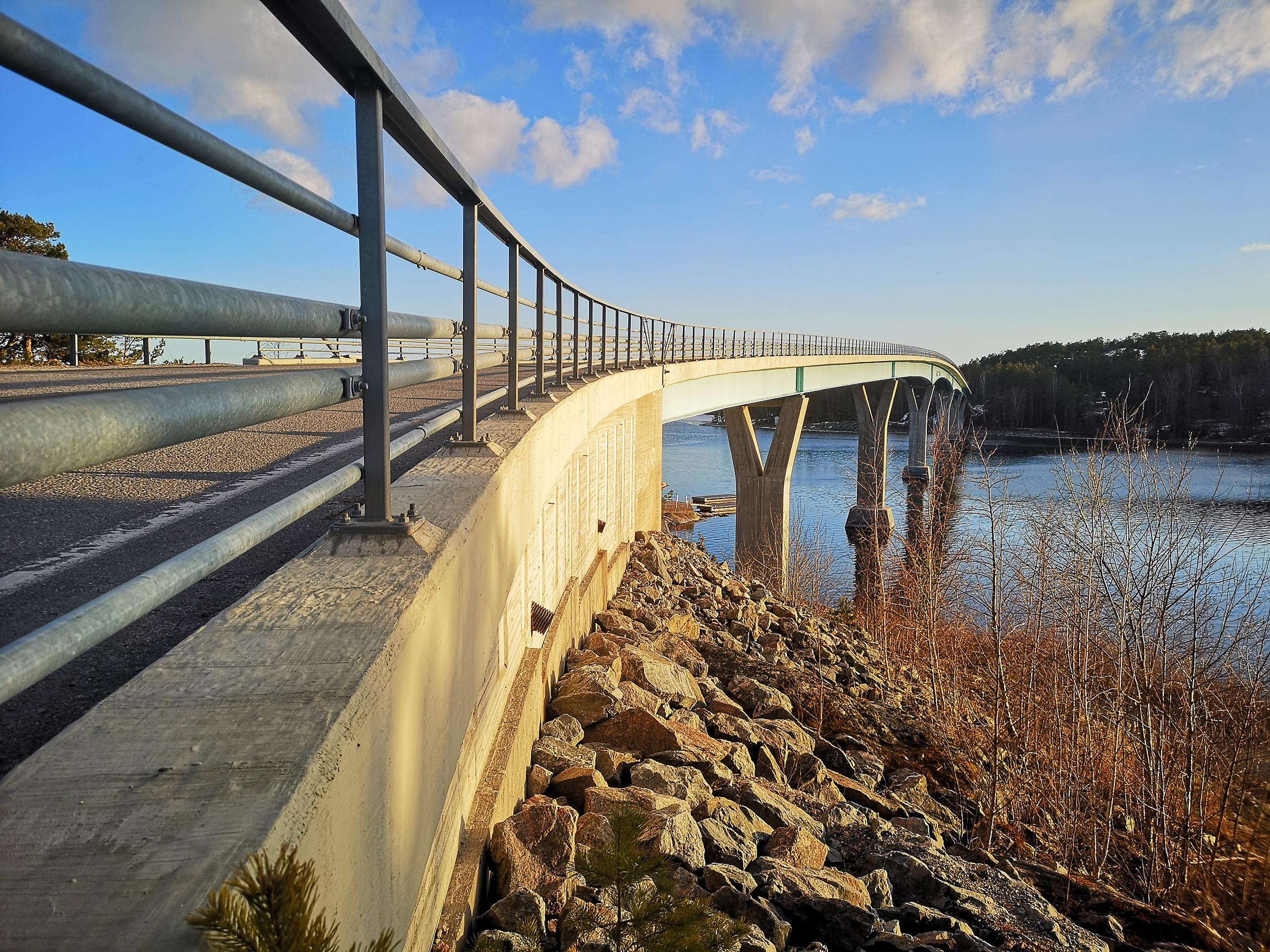 Kemiö, Lövön silta