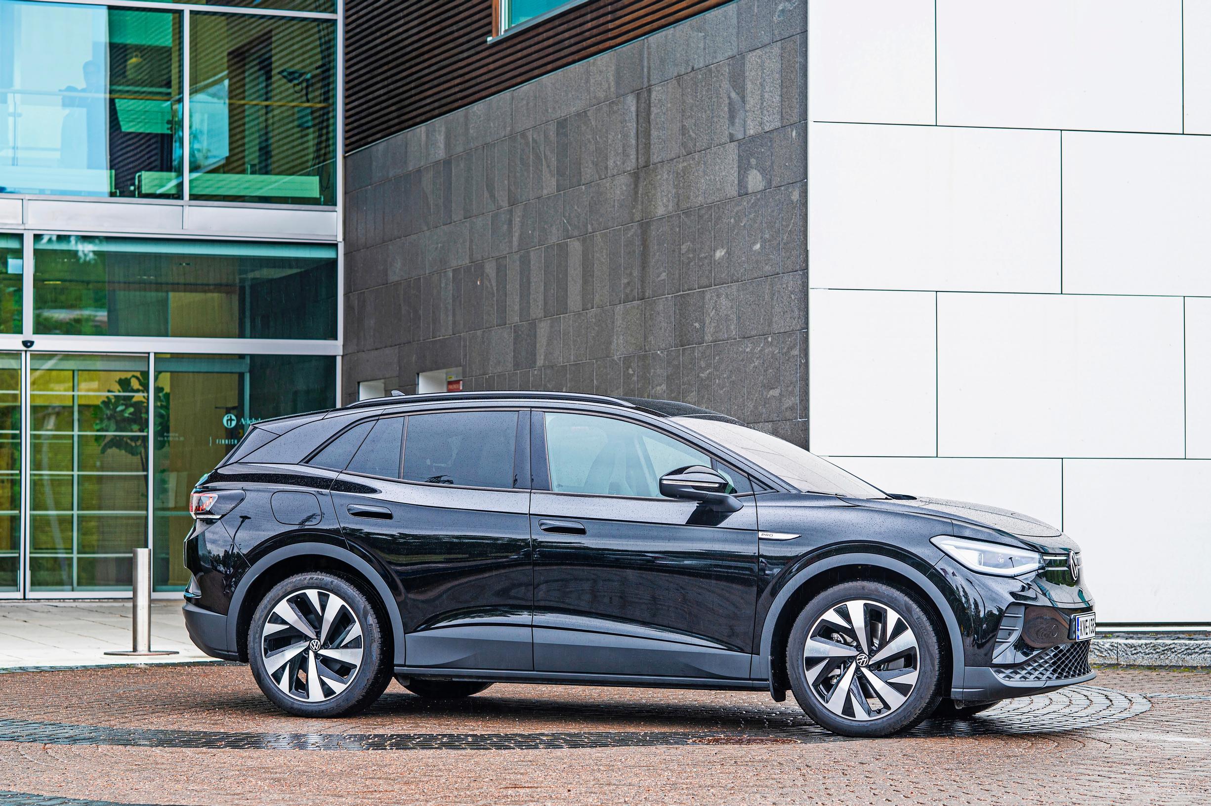 Volkswagen ID.4 -sähköauto | Täyssähköinen neliveto SUV | Koeajo