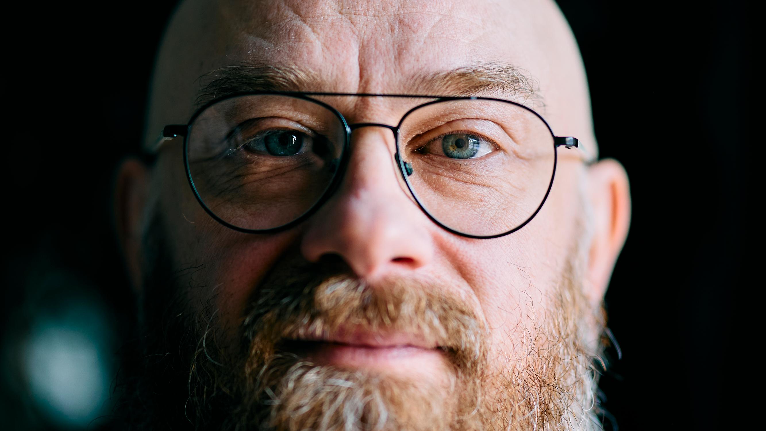Teemu Almén kävi nuorena armeijan, mutta haluaa nyt siitä eroon – Myös reservistä eroava voi kokea olevansa isänmaallinen, sanoo tutkija
