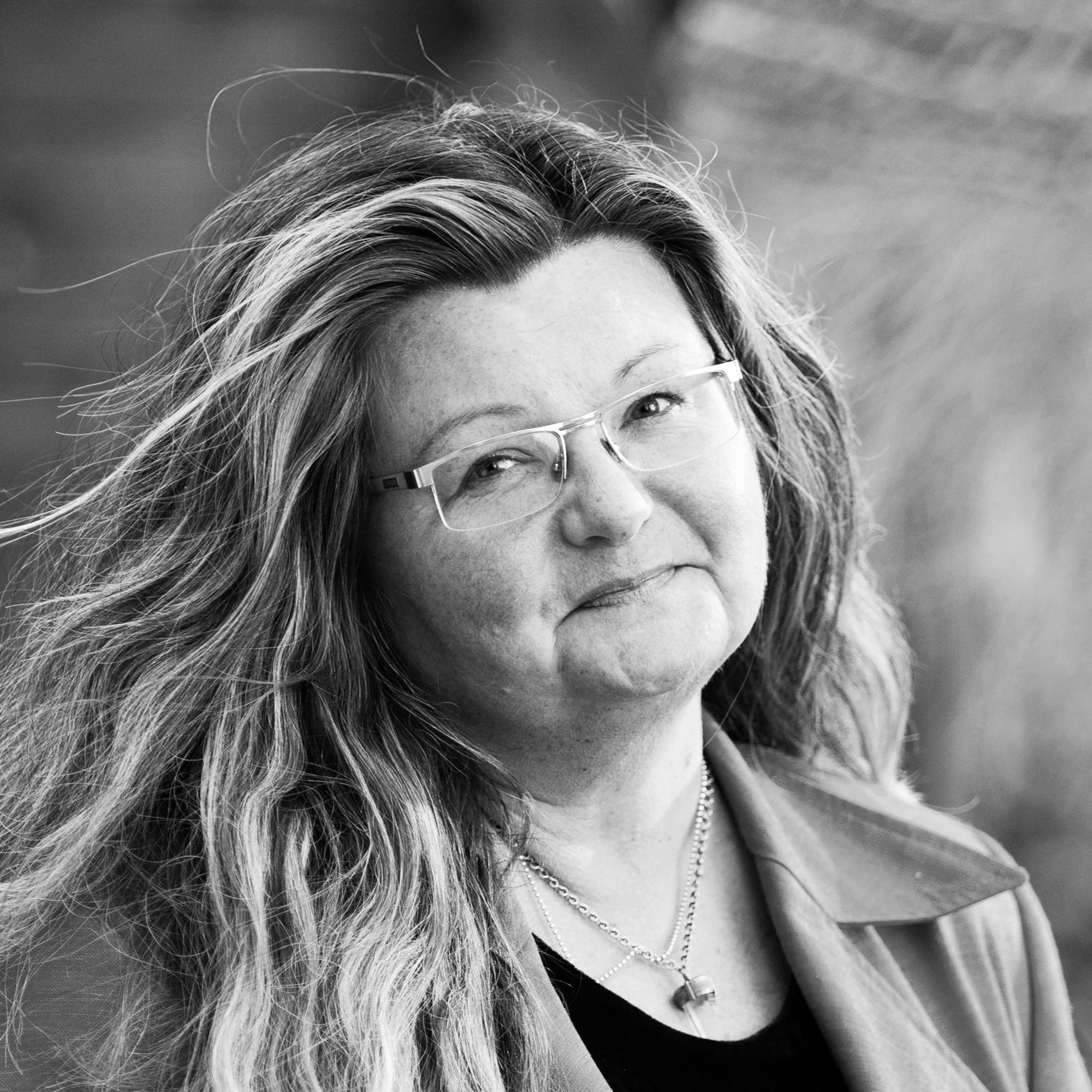 Tulevaisuus: Onko se niin synkkä kuin luulemme? Näin Kristiina Brunila vastaa.