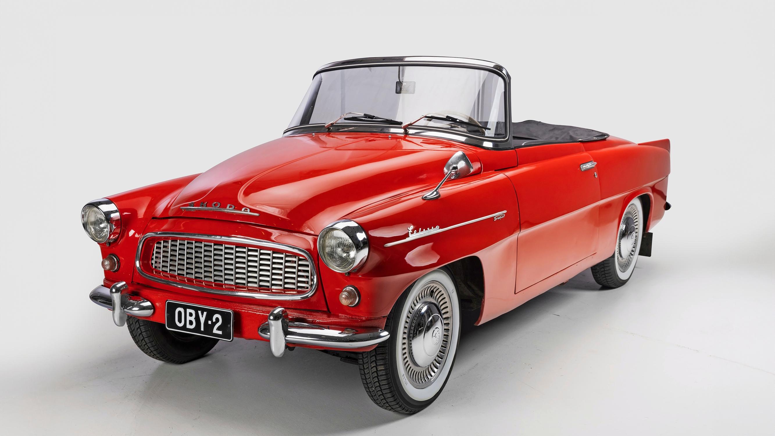 Skoda Felicia Super Roadster vm. 1962 – ”Lähdimme eräänä aamuna isäni kanssa katsomaan autoa, ja heti kun näin sen, niin tiesin joutuvani maksumieheksi” 