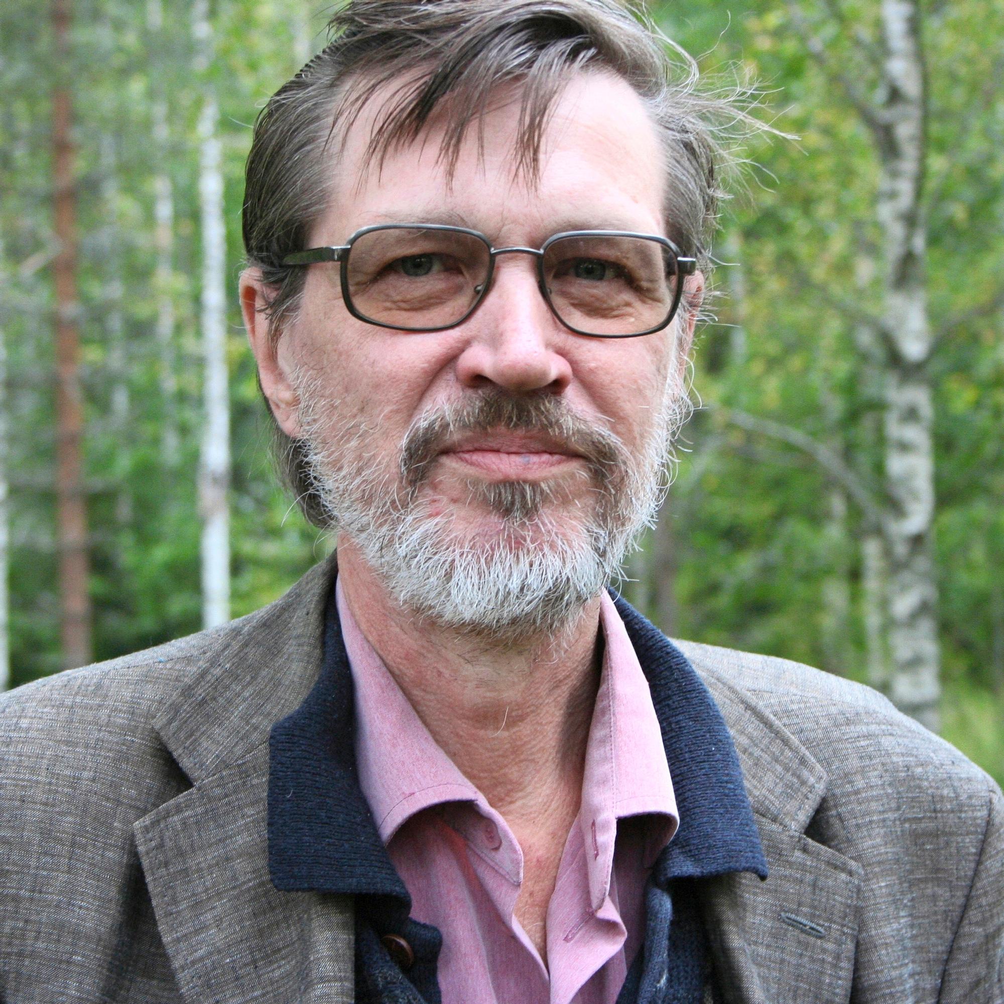 Nitrodiskon aforismimestari Hannu Marttinen on poissa – Poika: "Isällä oli aina pilke silmäkulmassa, sellaista vanhan ajan veijarimeininkiä"