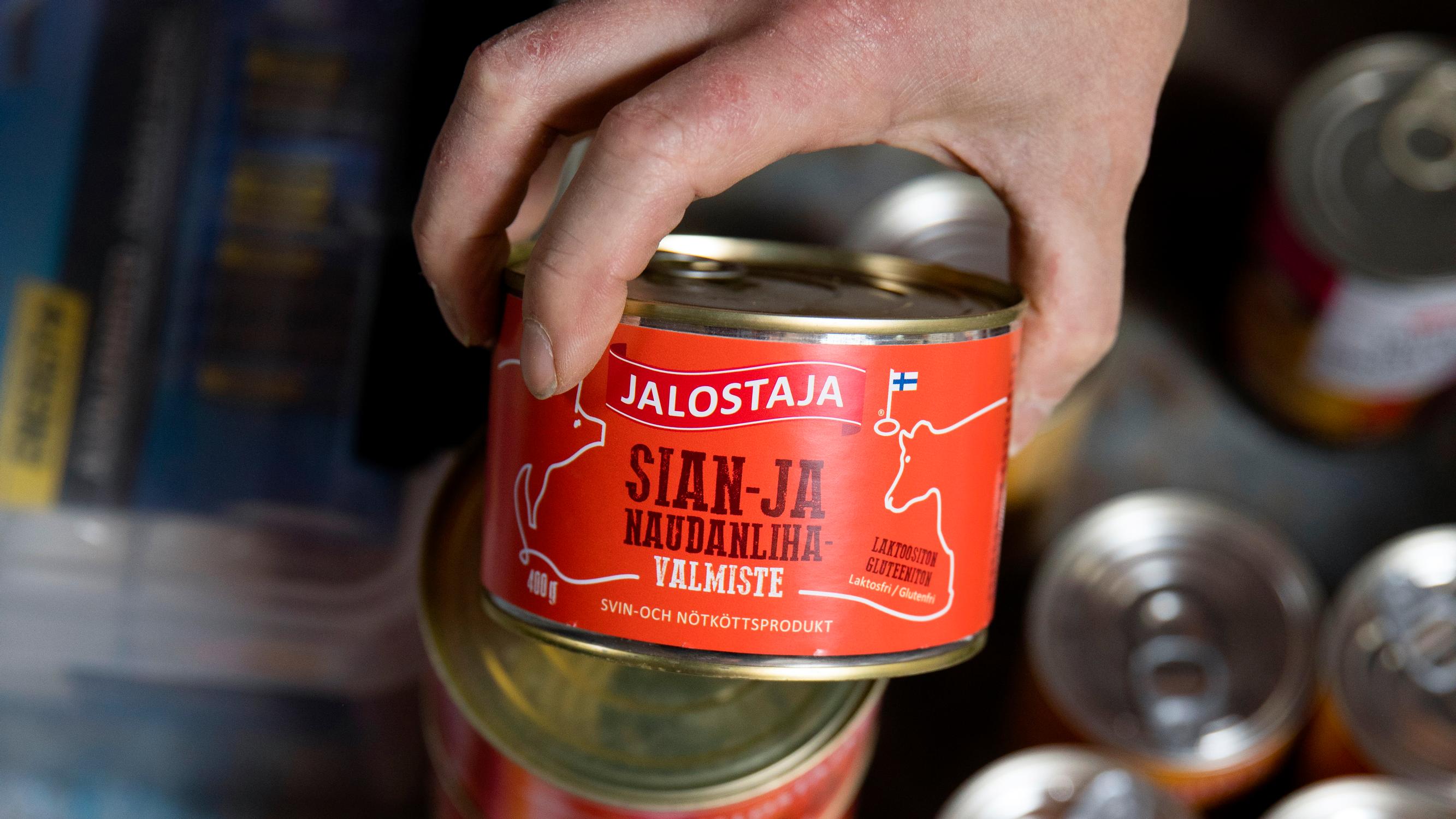 Edessä voi olla kriisitalvi: Miten kerrostalon asukkaan pitää varautua? Kaupungissa voi tulla vaikeampaa kuin maaseudulla