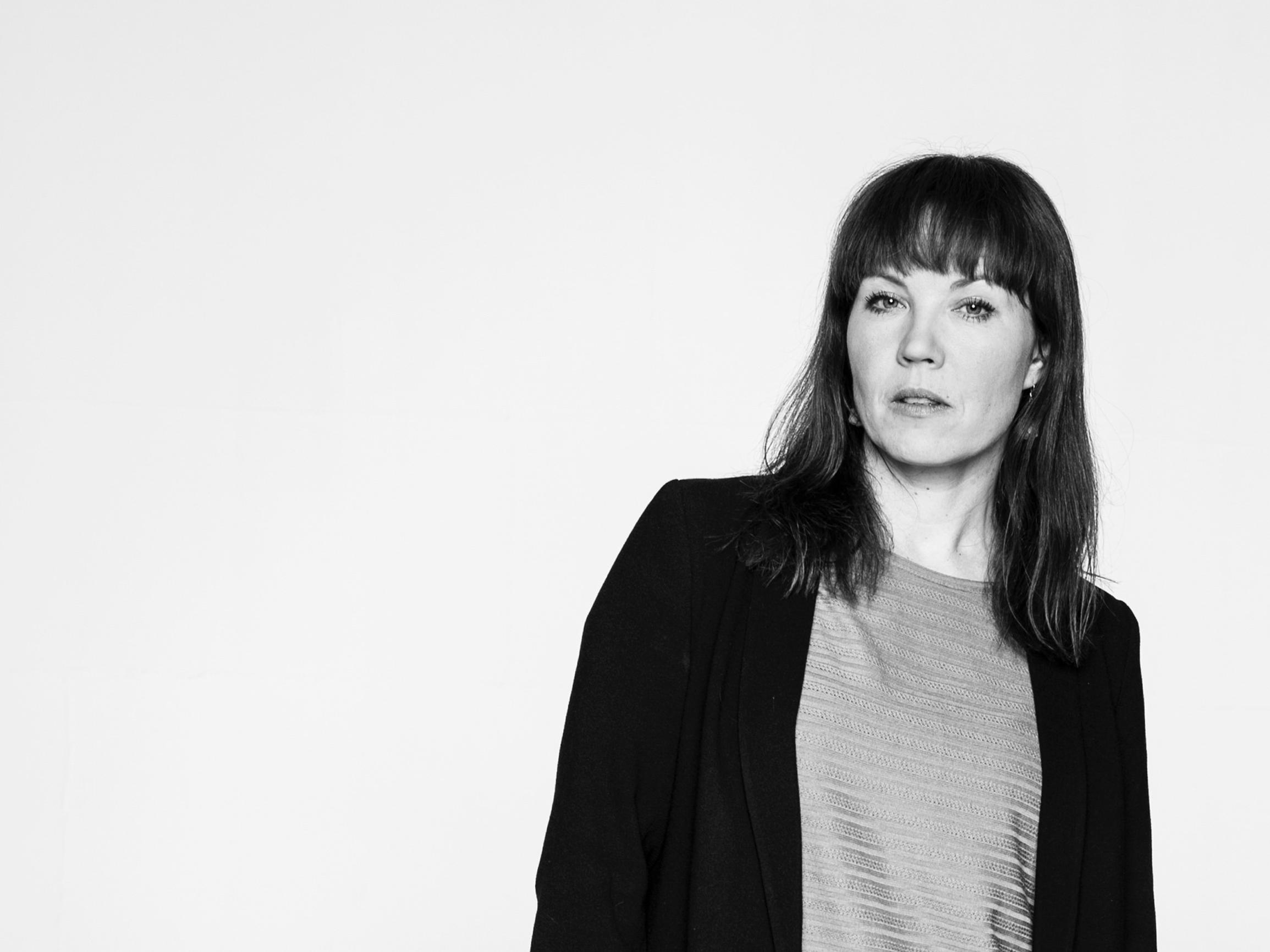 Julia Korkmanin kolumni: Alastomuuden ylistys