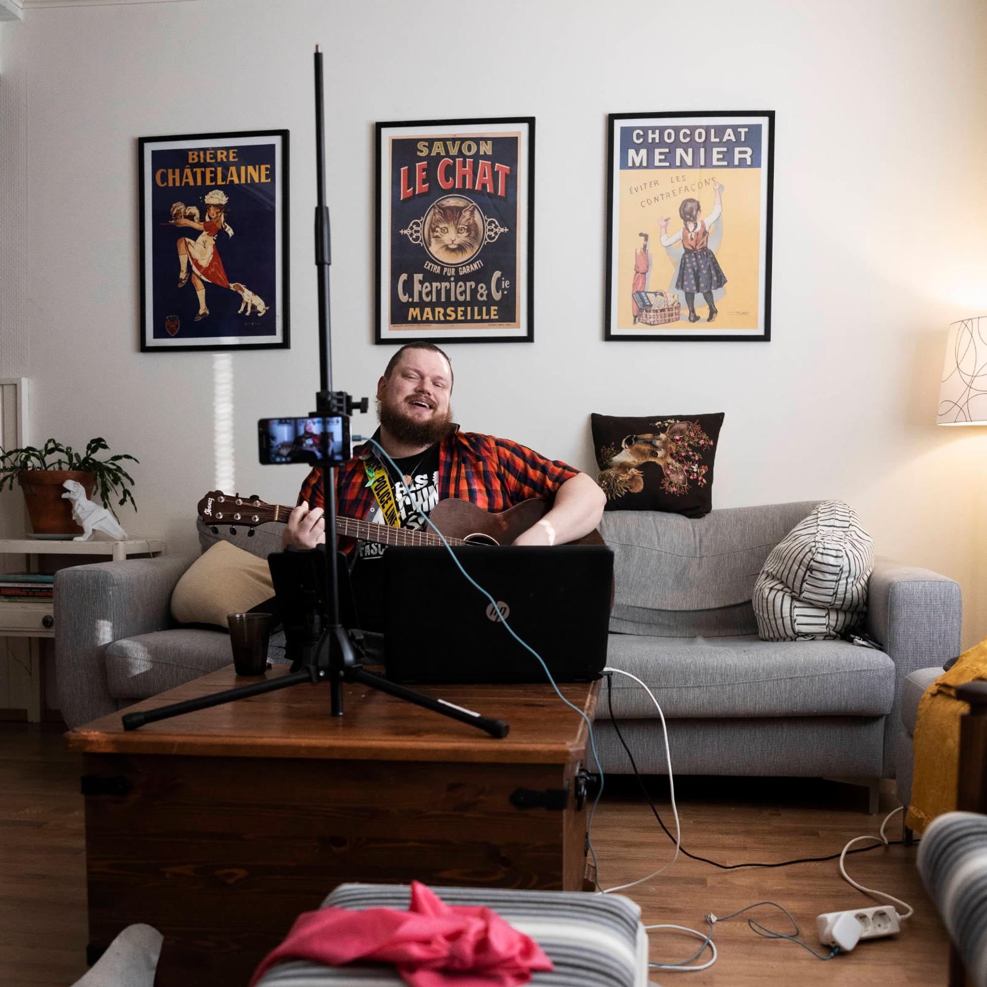 Näin koronavirus muuttaa Suomea – kuvareportaasi