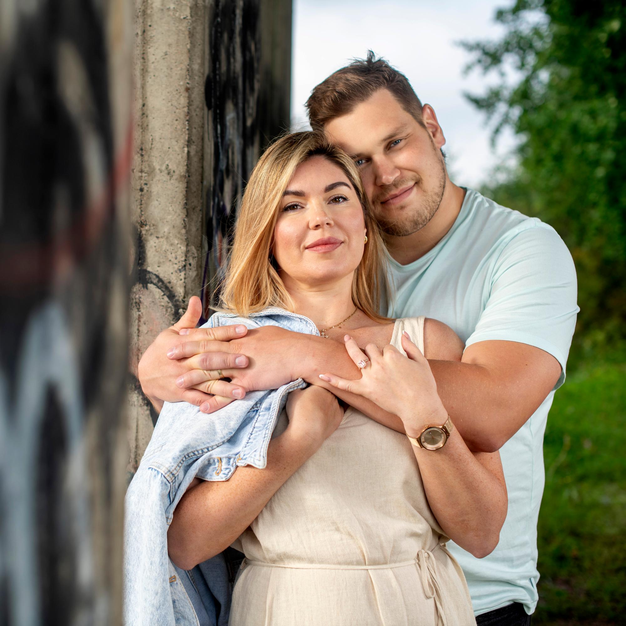 Jessikan ja Jeren ei pitänyt olla match, mutta Tinder päätti toisin – Nyt he asuvat yhdessä perheenä kahdella paikkakunnalla