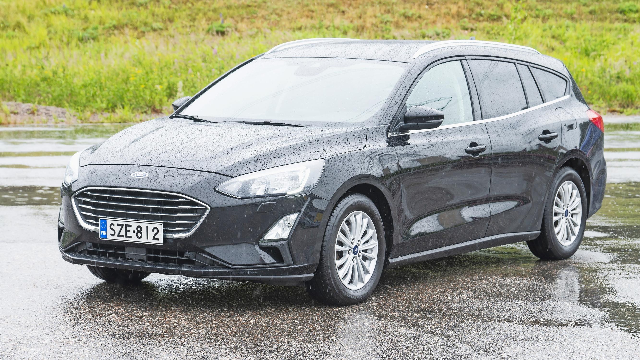 Ford Focus v. 2022 on järkiostos – 20 000 eurolla saa jo vaikka mitä, esimerkiksi todella hyvän Focus-farkun 