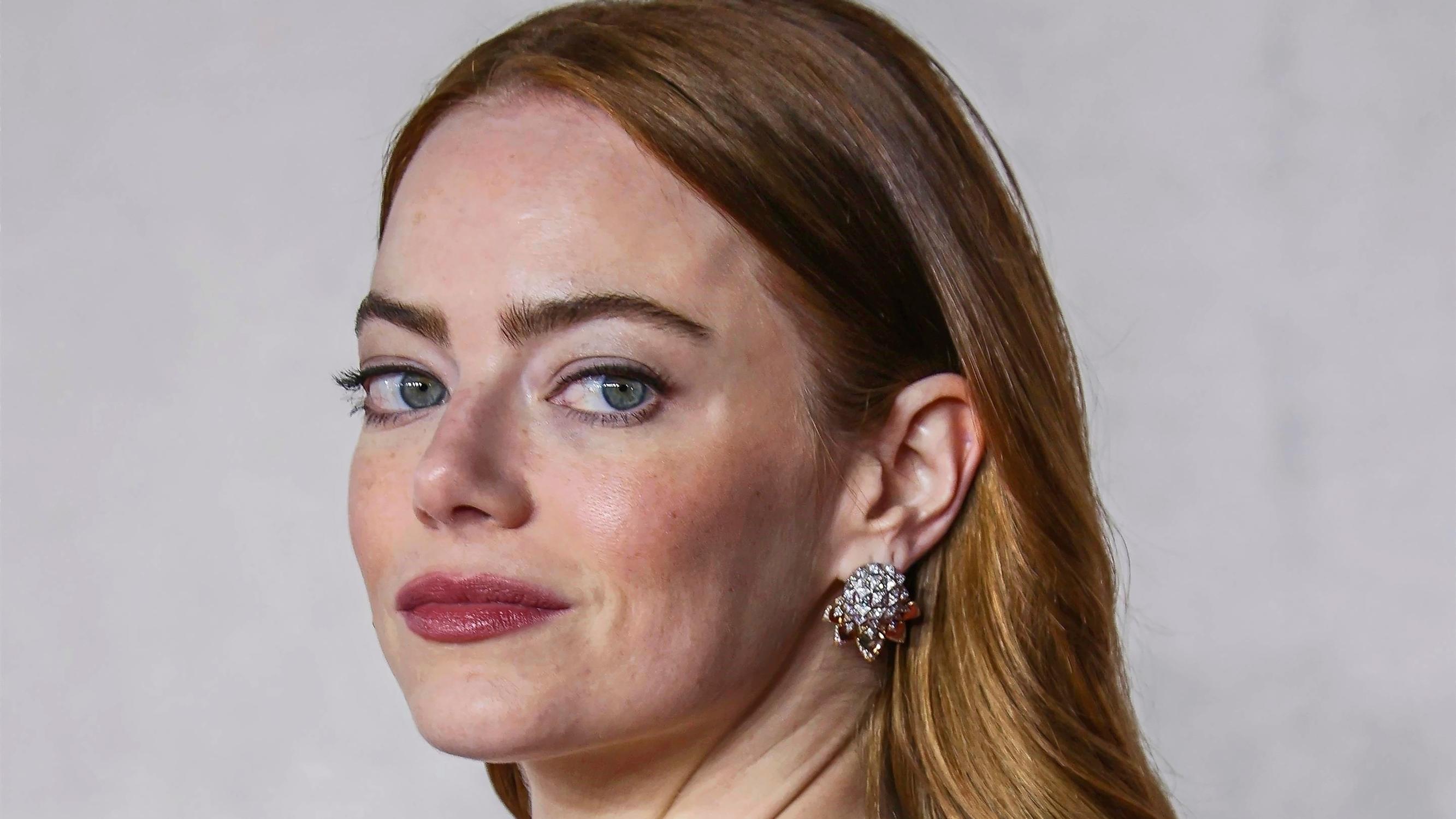 Sukupolvensa valovoimaisimpiin kuuluva Hollywood-tähti Emma Stone ei enää pelkää alastomuutta – ei fyysistä eikä henkistä