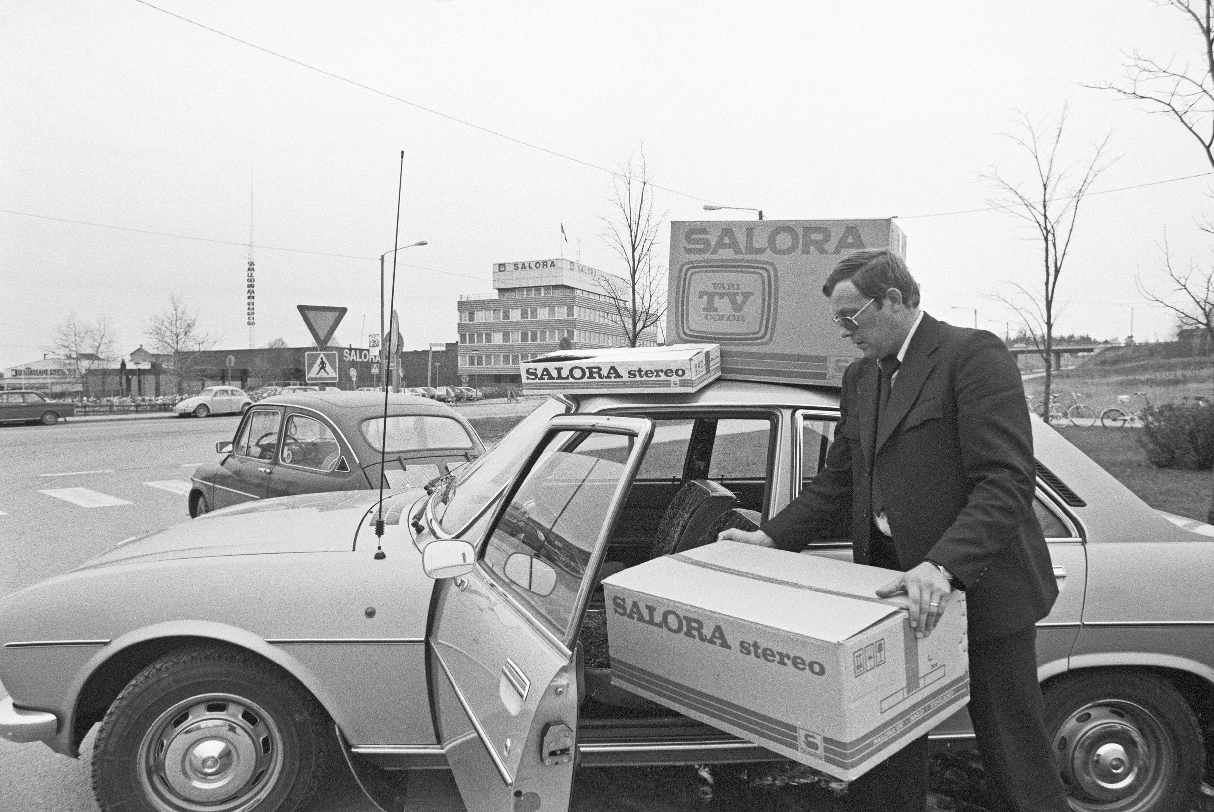 Valcopyykkiä ja luvattomia stereoita - 40 vuotta Salora-skandaalista