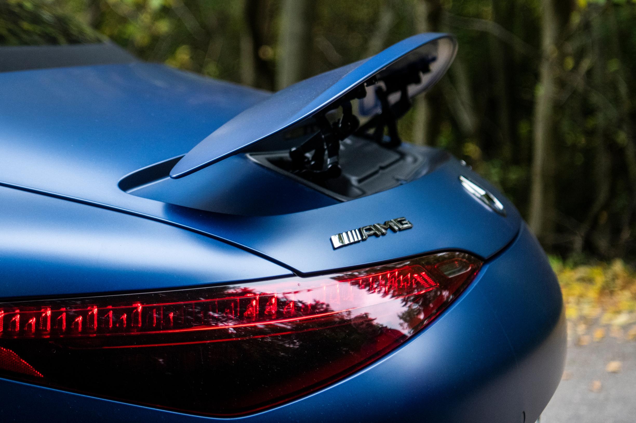 Mercedes-amg sl 55 4Matic+ takapuskuri