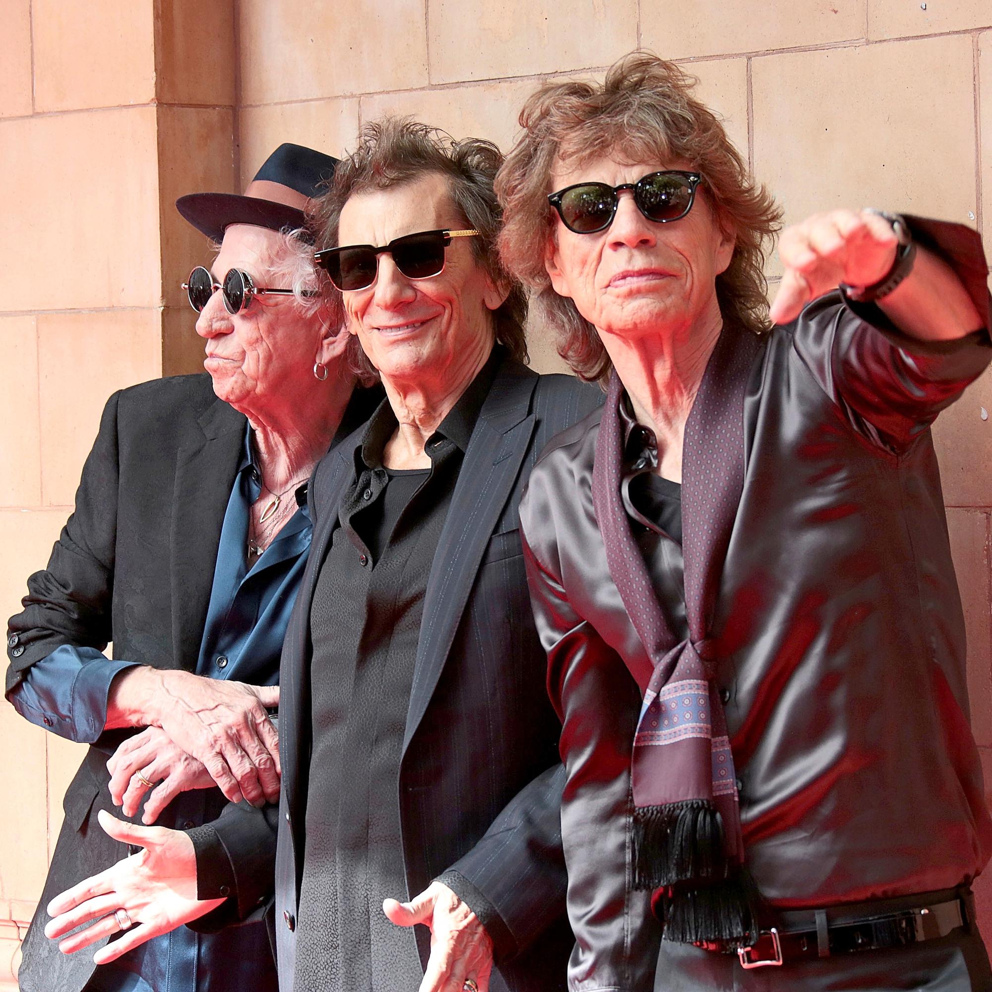 Mitä tapahtui lontoolaisella areenalla, kun The Rolling Stones marssi lavalle ja ilmoitti vihdoin julkaisevansa uuden levyn? Raportti hämmentävästä lehdistötilaisuudesta
