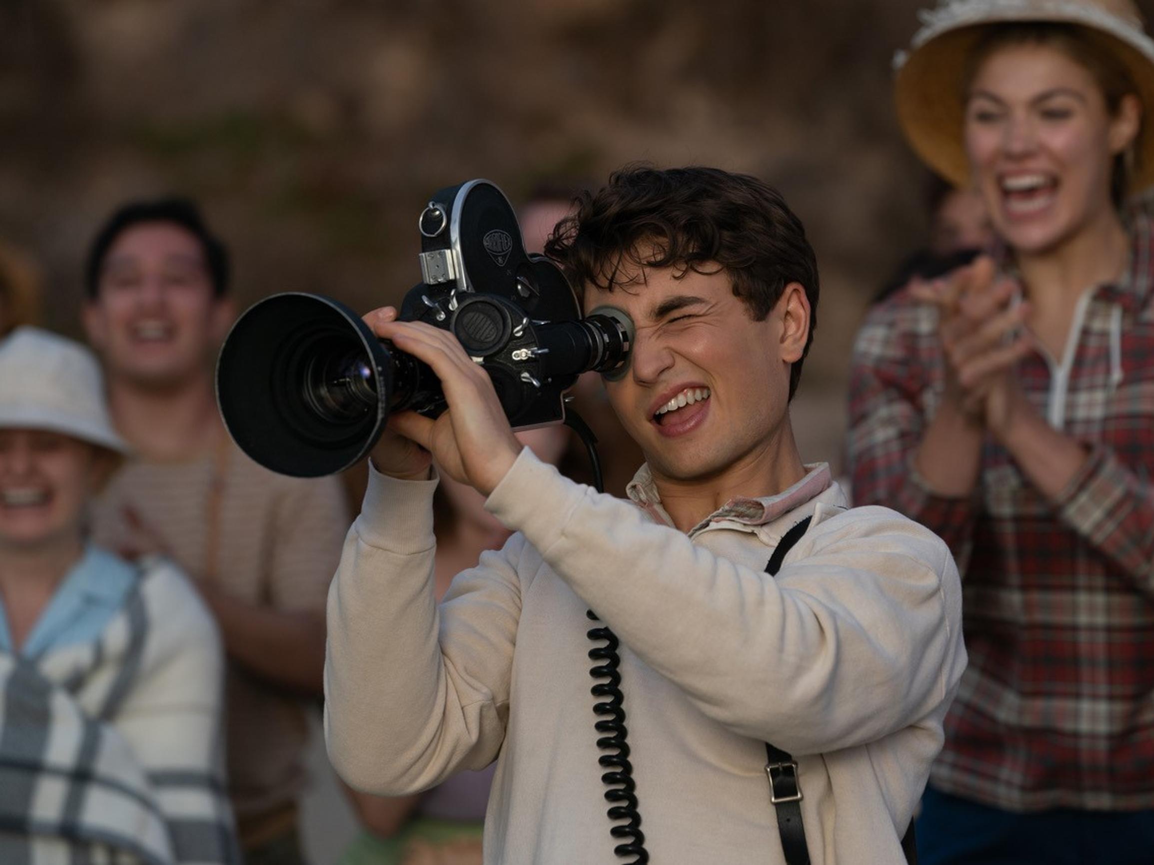 Teinin kotifilmi paljastaa vahingossa perheen salaisuuden Steven Spielbergin omaelämäkerrallisessa elokuvassa  