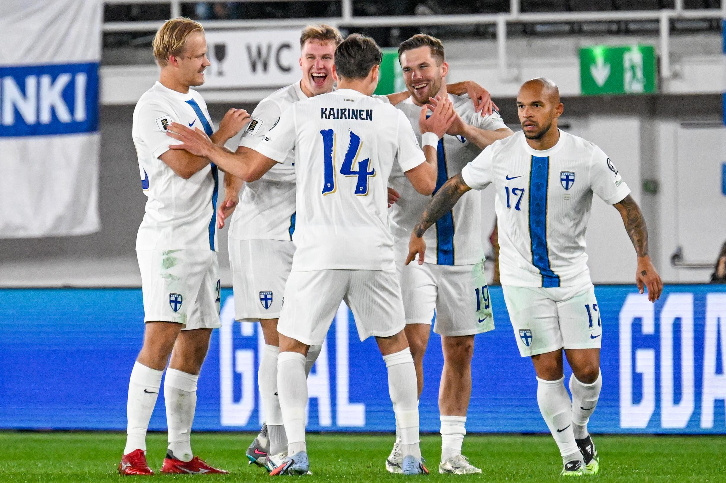 Huuhkajat nousi heikosta alusta huolimatta voittoon – ”Ripaus rimpuilua”  