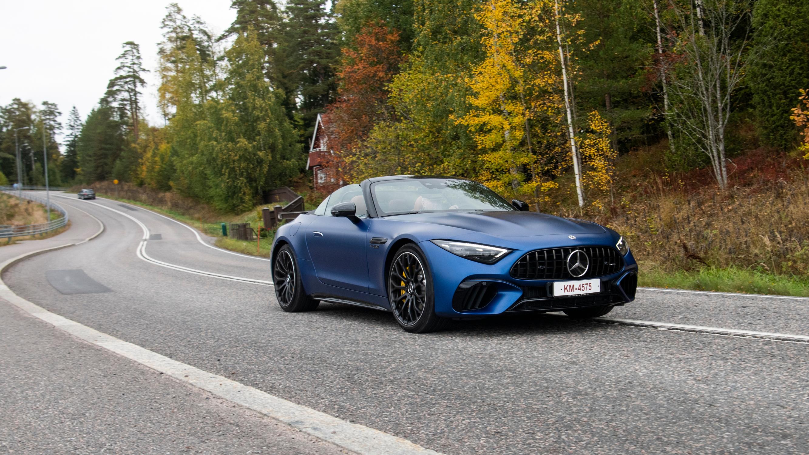 Mercedes-AMG SL on vakaa ja mukava matkakumppani, mutta vain miljonäärille