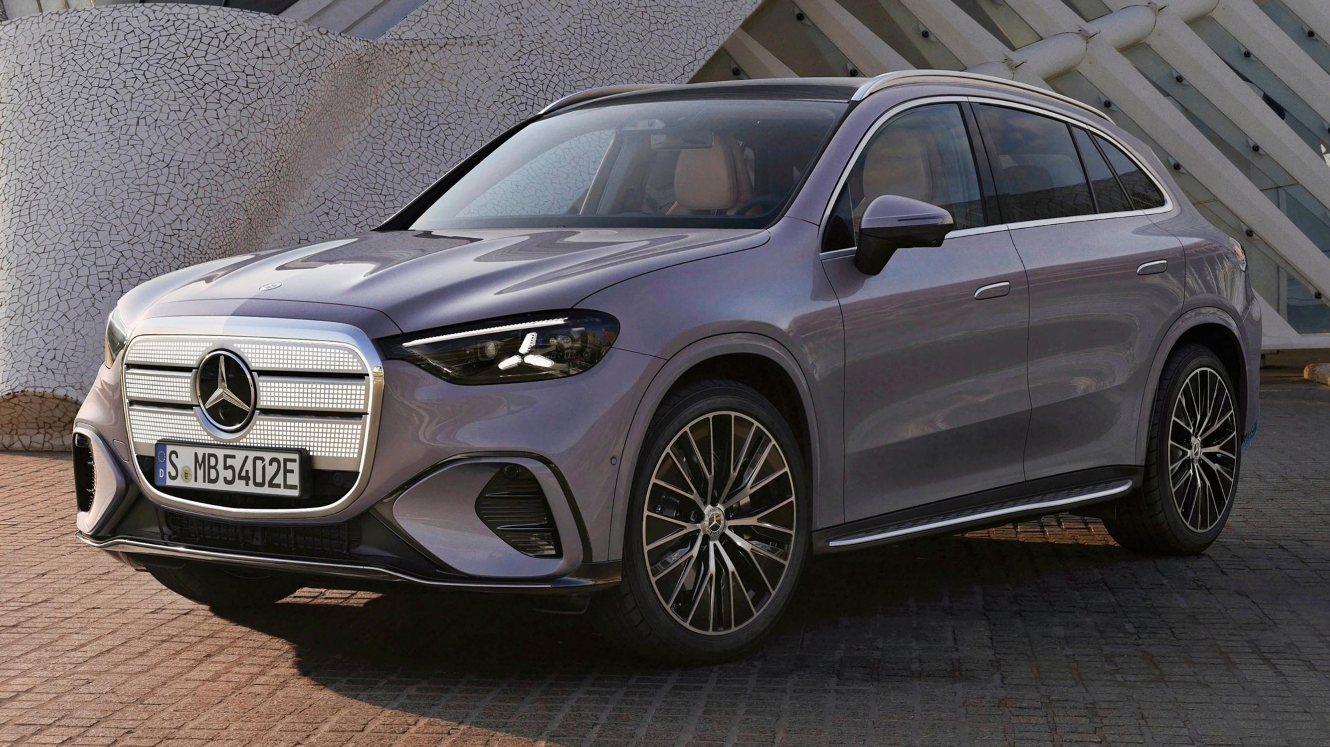Mercedes GLC sähköistyy – Yli 700 km toimintasäde ja melkoinen lista herkullisia ominaisuuksia tarjolla