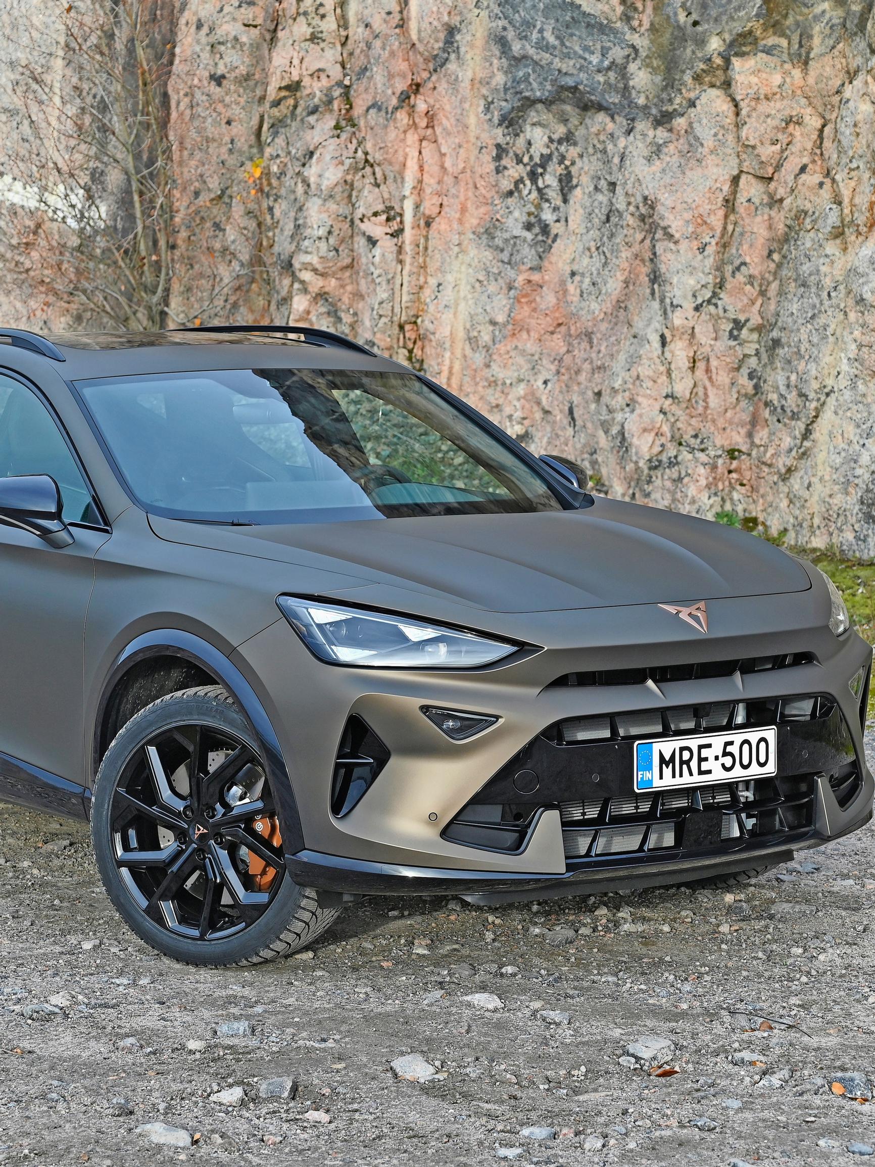 Uusi Cupra Formentor VZ – Ilmeikäs, taloudellinen, pirteä ja nykyaikainen lataushybridi – ja yksi pieni harmin aihe