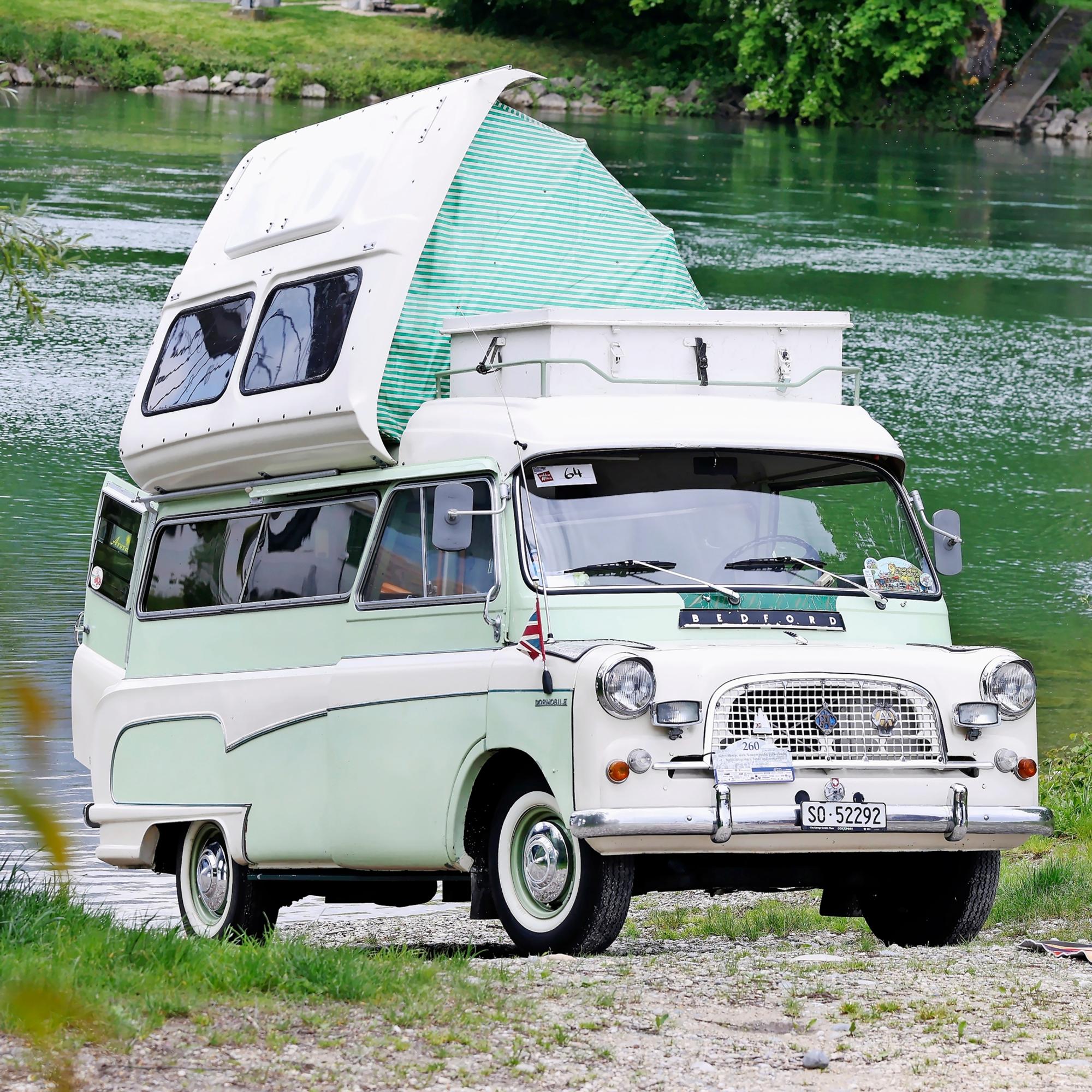 Bedford Dormobile – aamiaismajoitus englantilaisittain