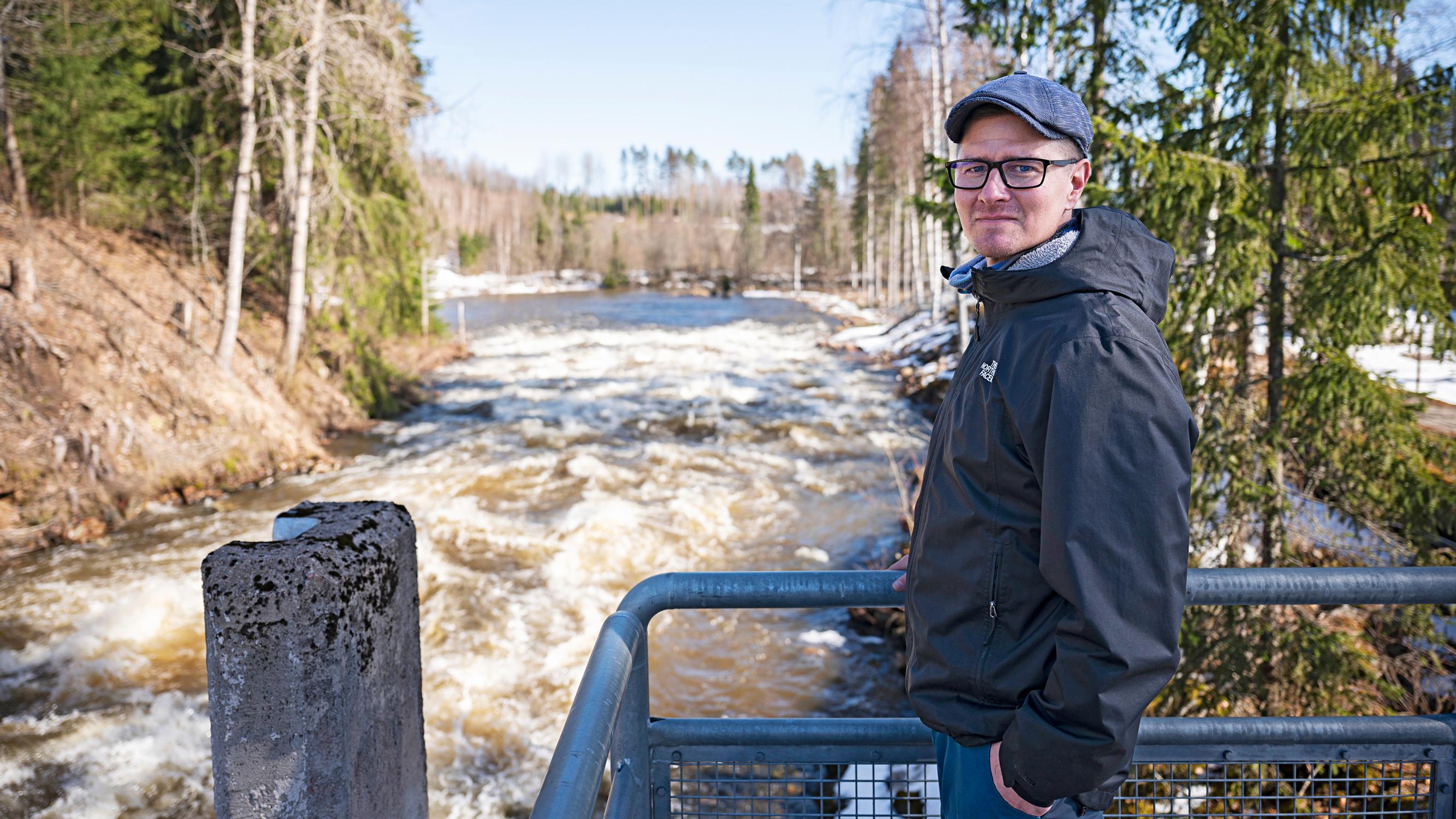 Tästä suomalaisesta joesta purettiin kaikki voimalat, ja nyt se kuhisee elämää – Jasper Pääkkösen ansiosta se pääsi Aku Ankkaan